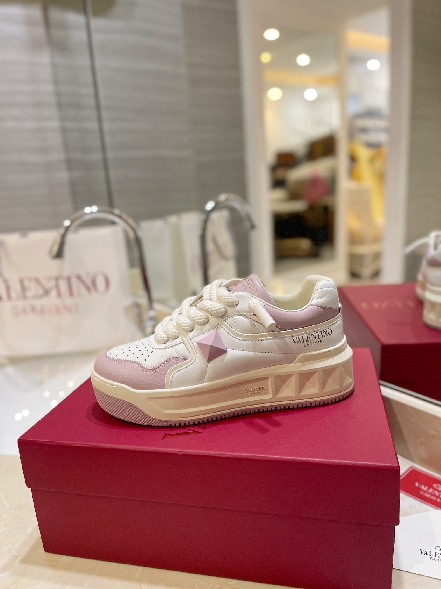 LuxluxHouse Best Quality Valentino Women Shoes