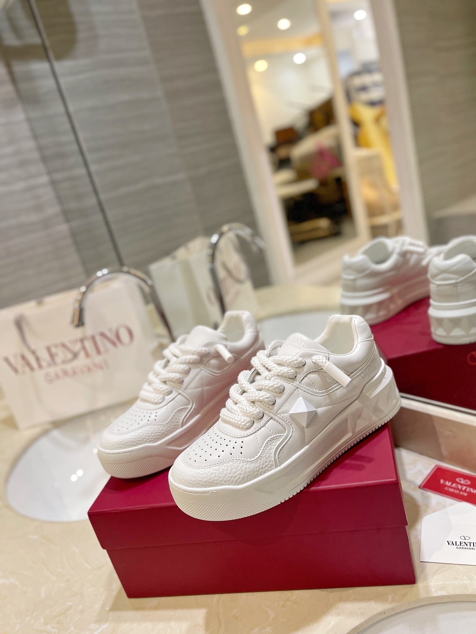 LuxluxHouse Best Quality Valentino Women Shoes