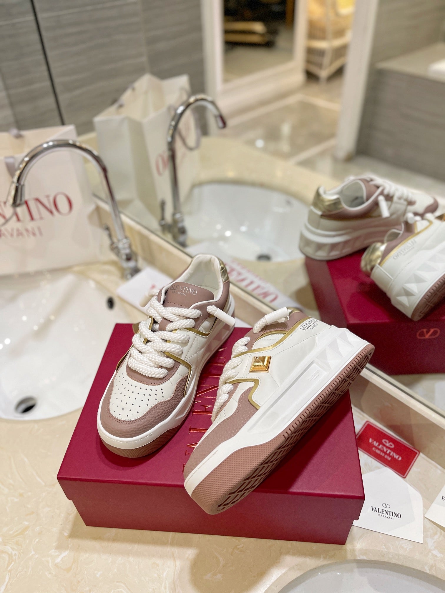 LuxluxHouse Best Quality Valentino Women Shoes