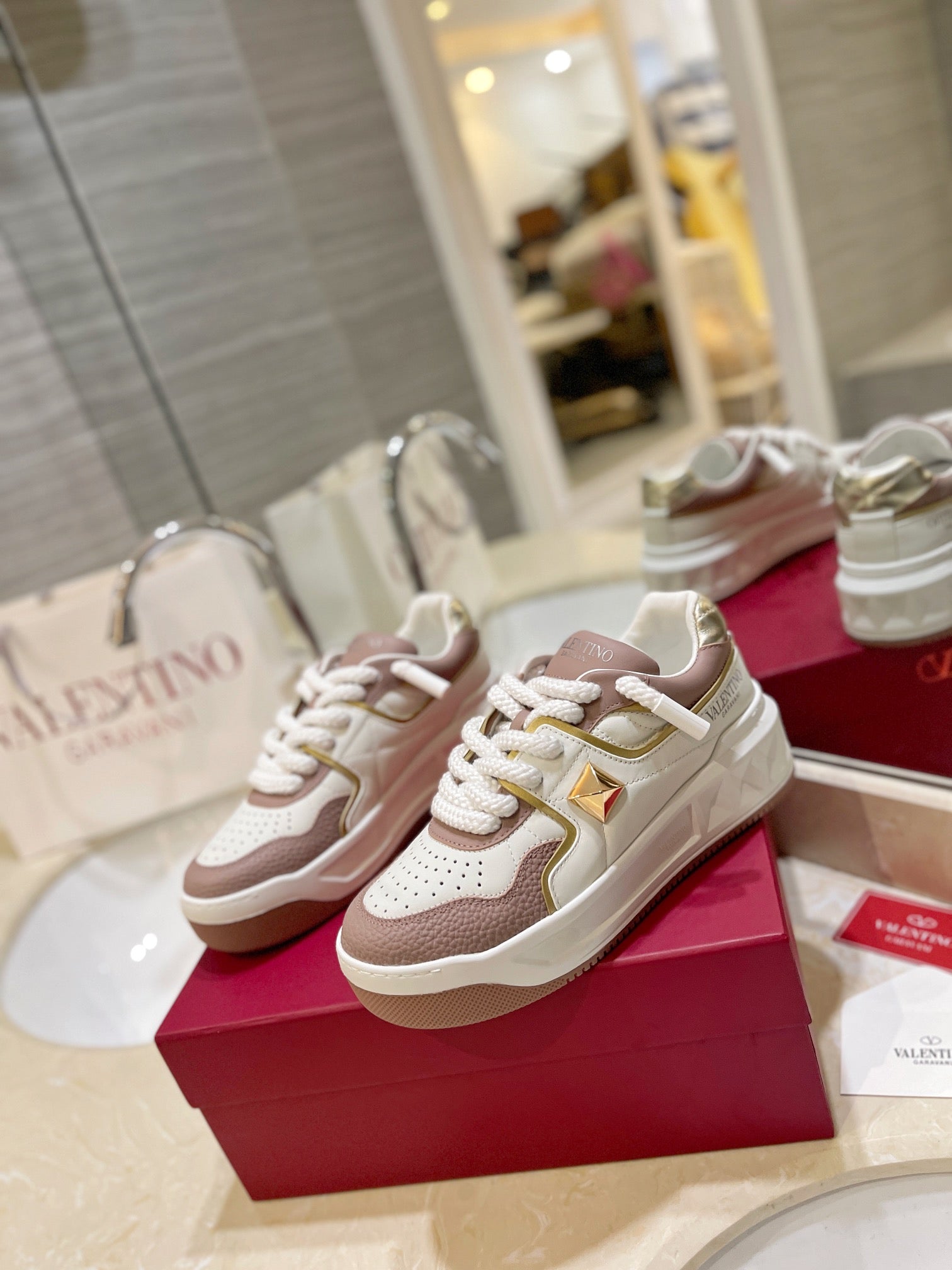 LuxluxHouse Best Quality Valentino Women Shoes