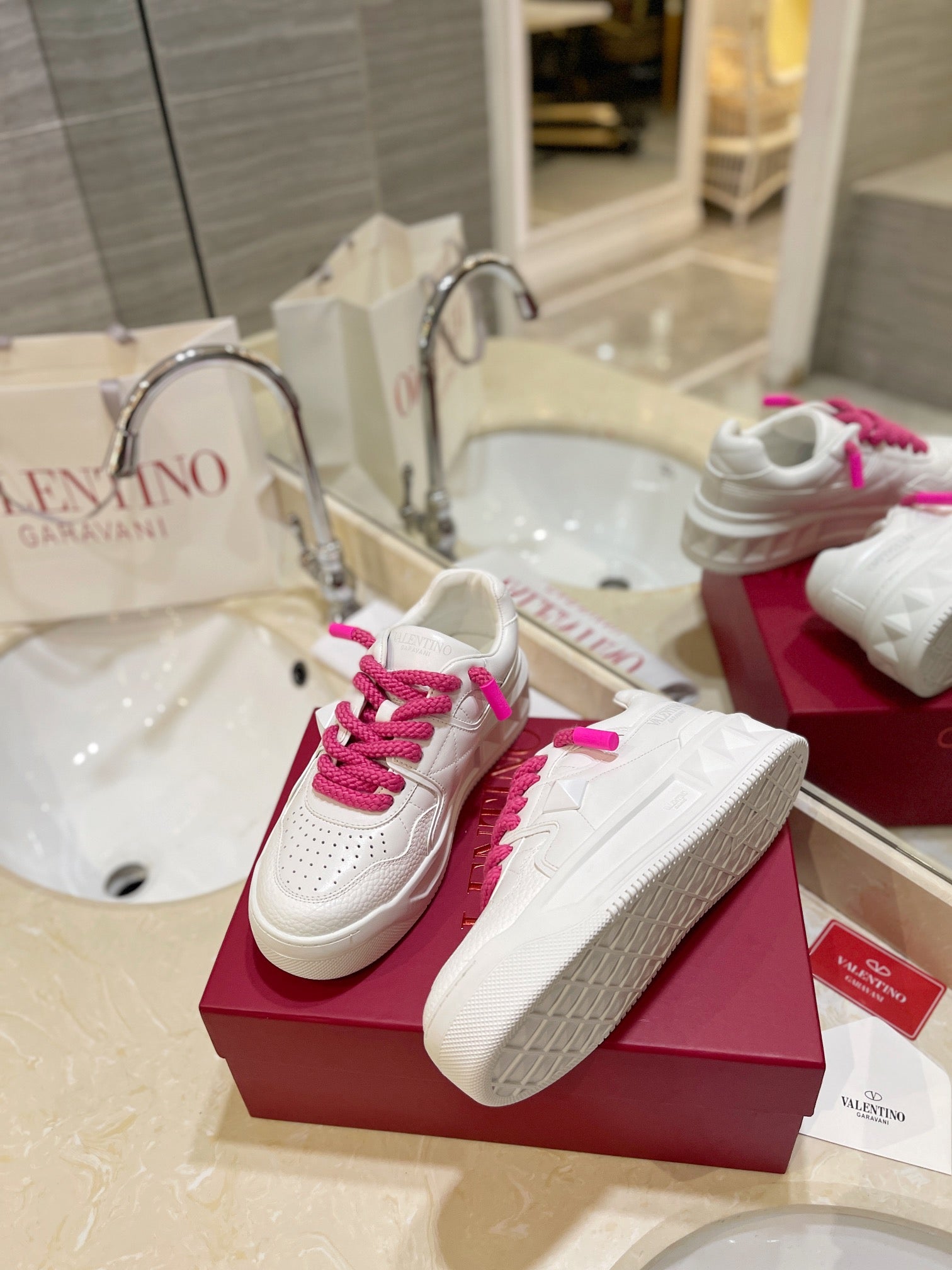 LuxluxHouse Best Quality Valentino Women Shoes