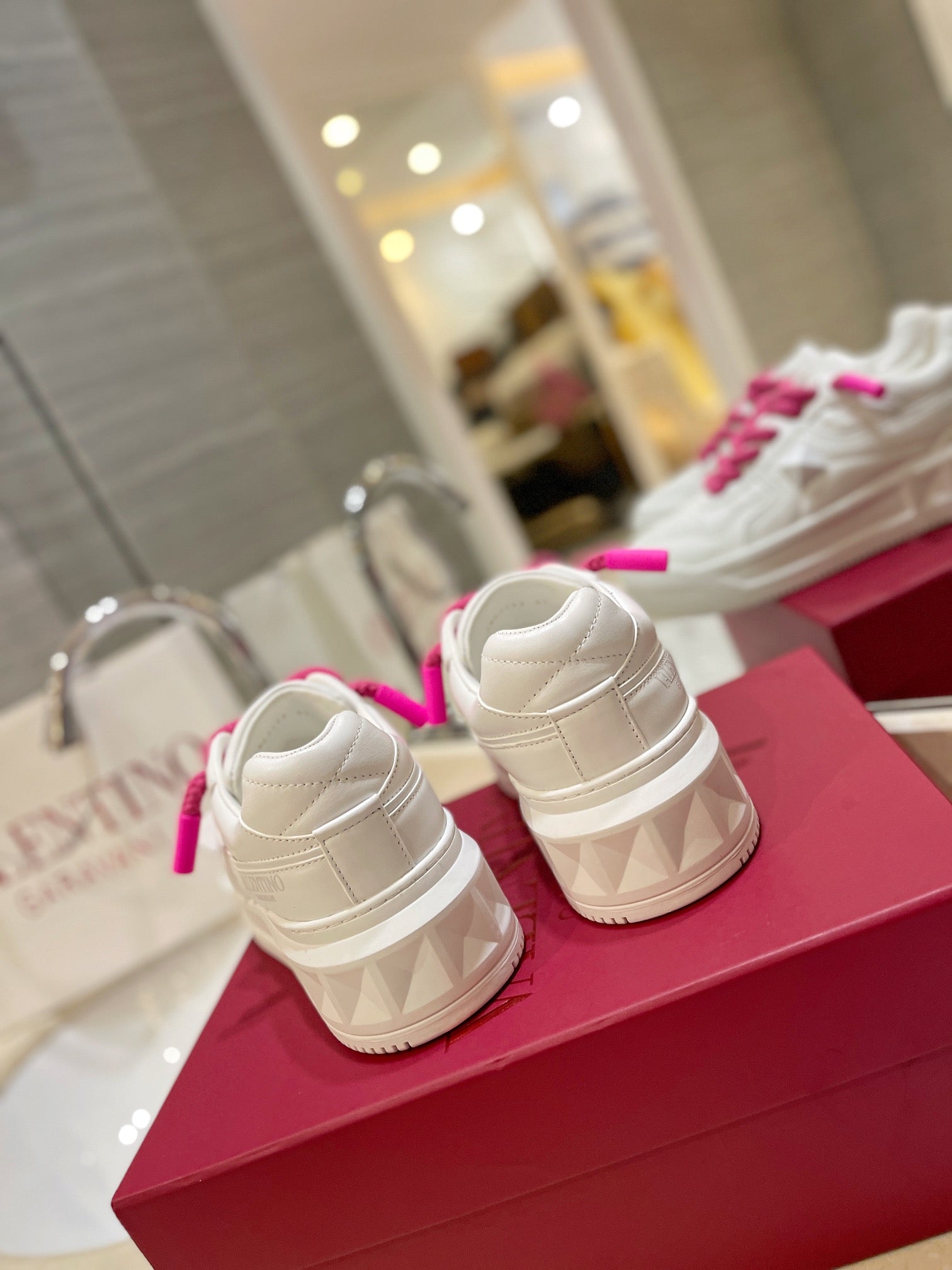 LuxluxHouse Best Quality Valentino Women Shoes