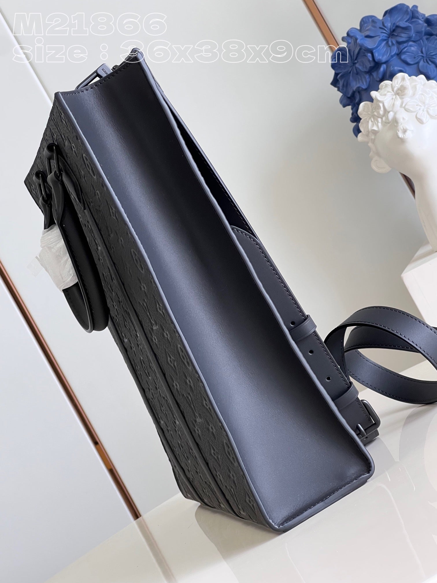 LuxluxHouse Best Quality Bags Louis Vuitton Men