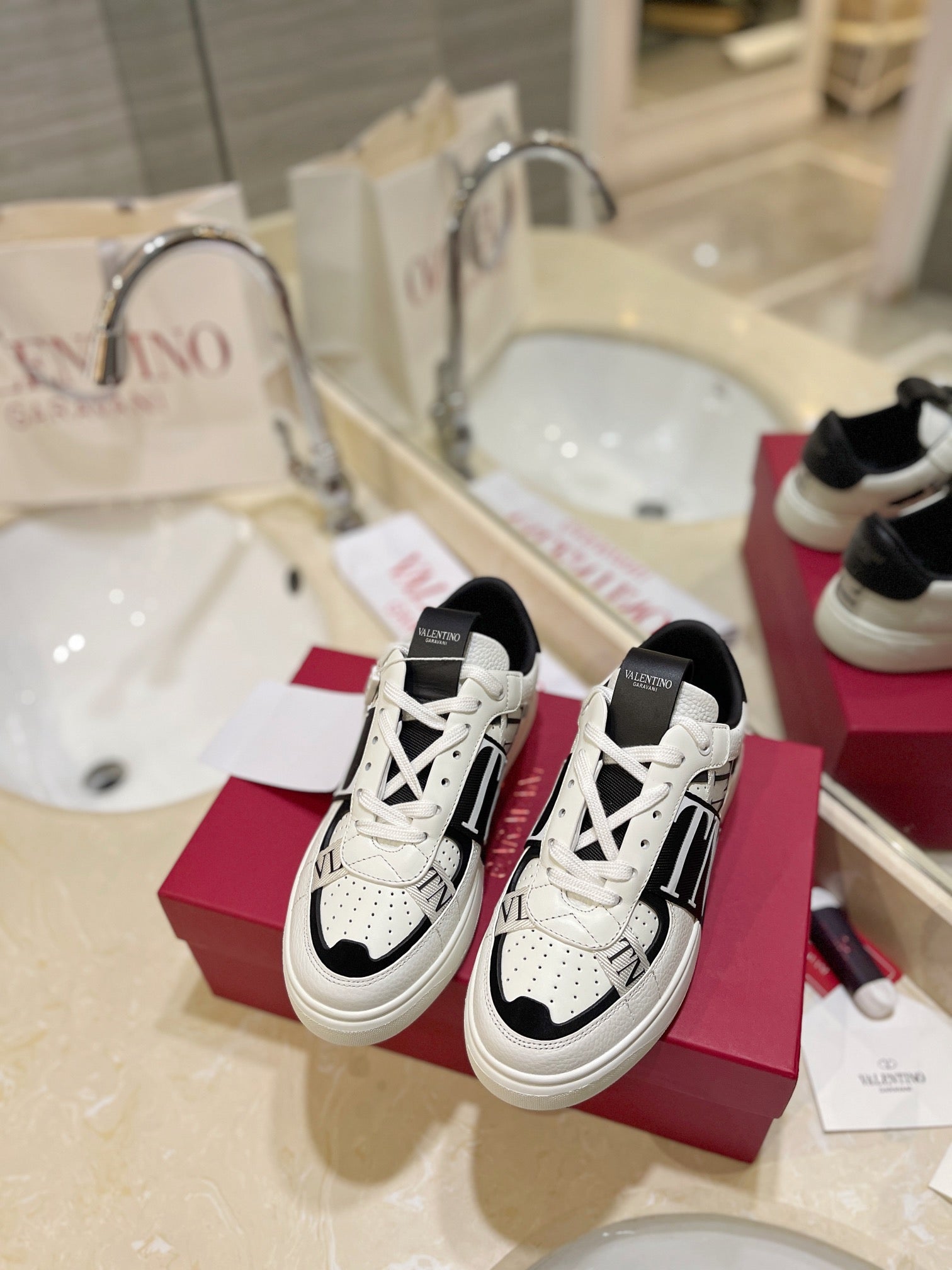 LuxluxHouse Best Quality Valentino Women Shoes