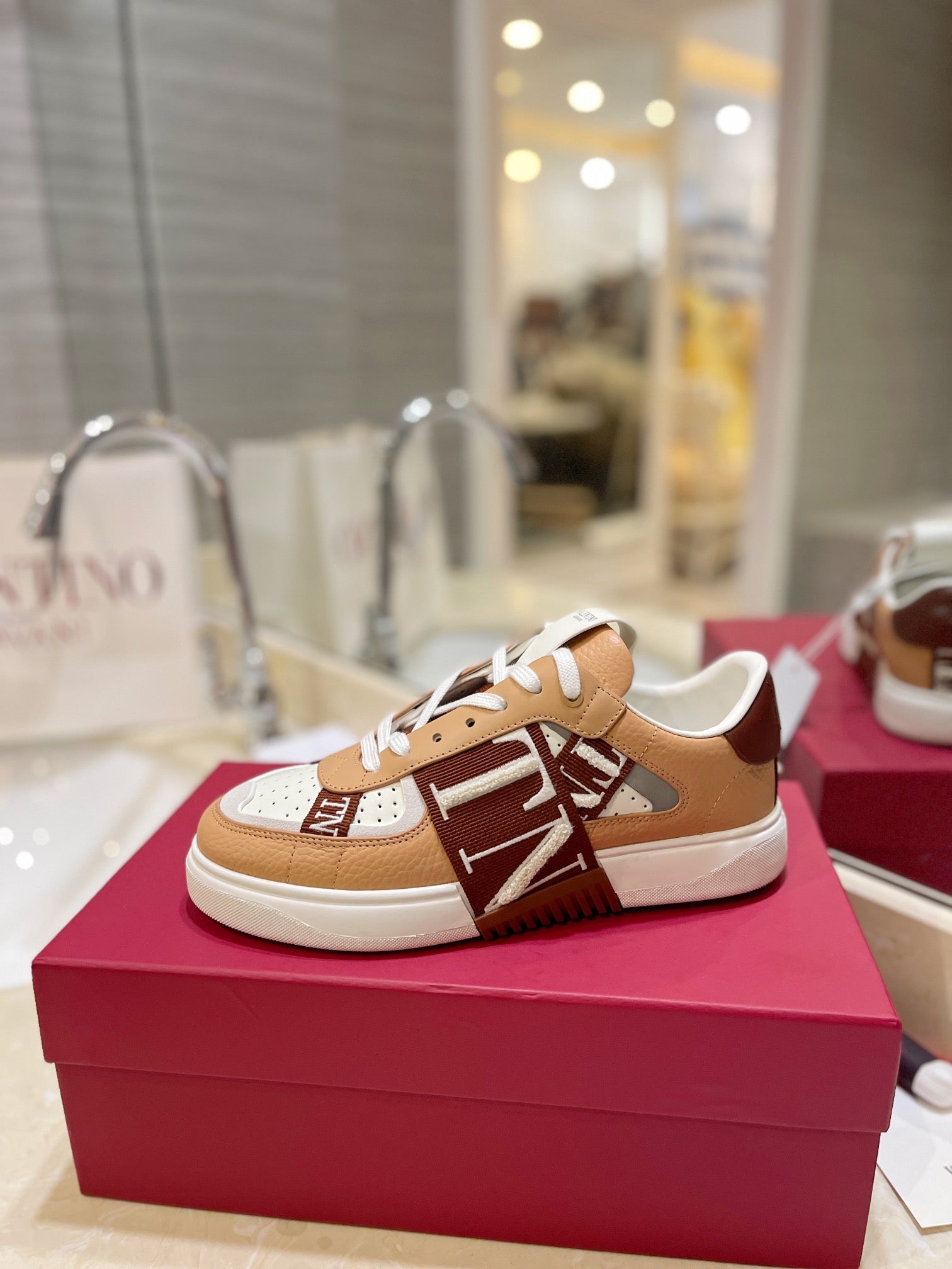 LuxluxHouse Best Quality Valentino Women Shoes