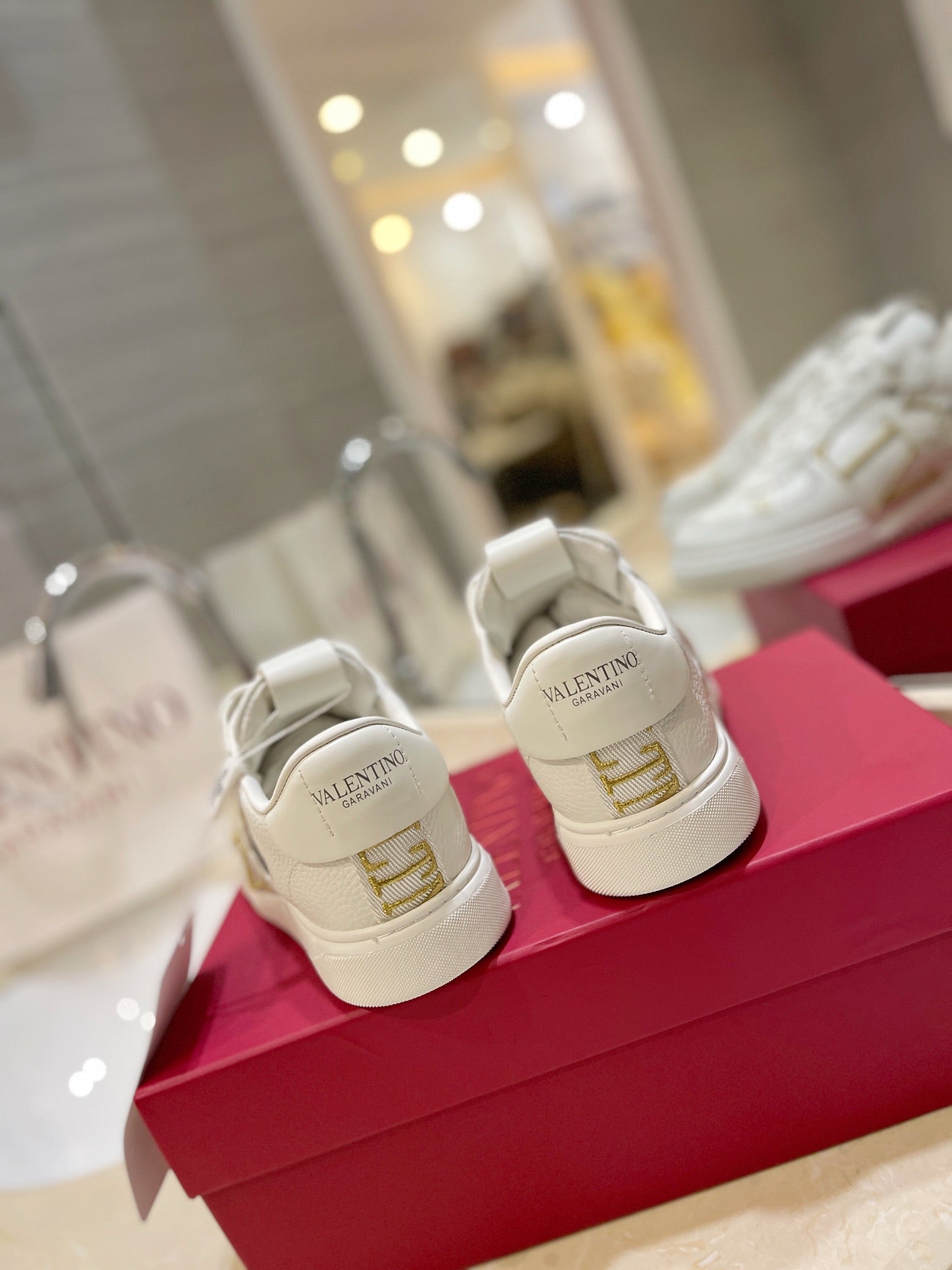 LuxluxHouse Best Quality Valentino Women Shoes