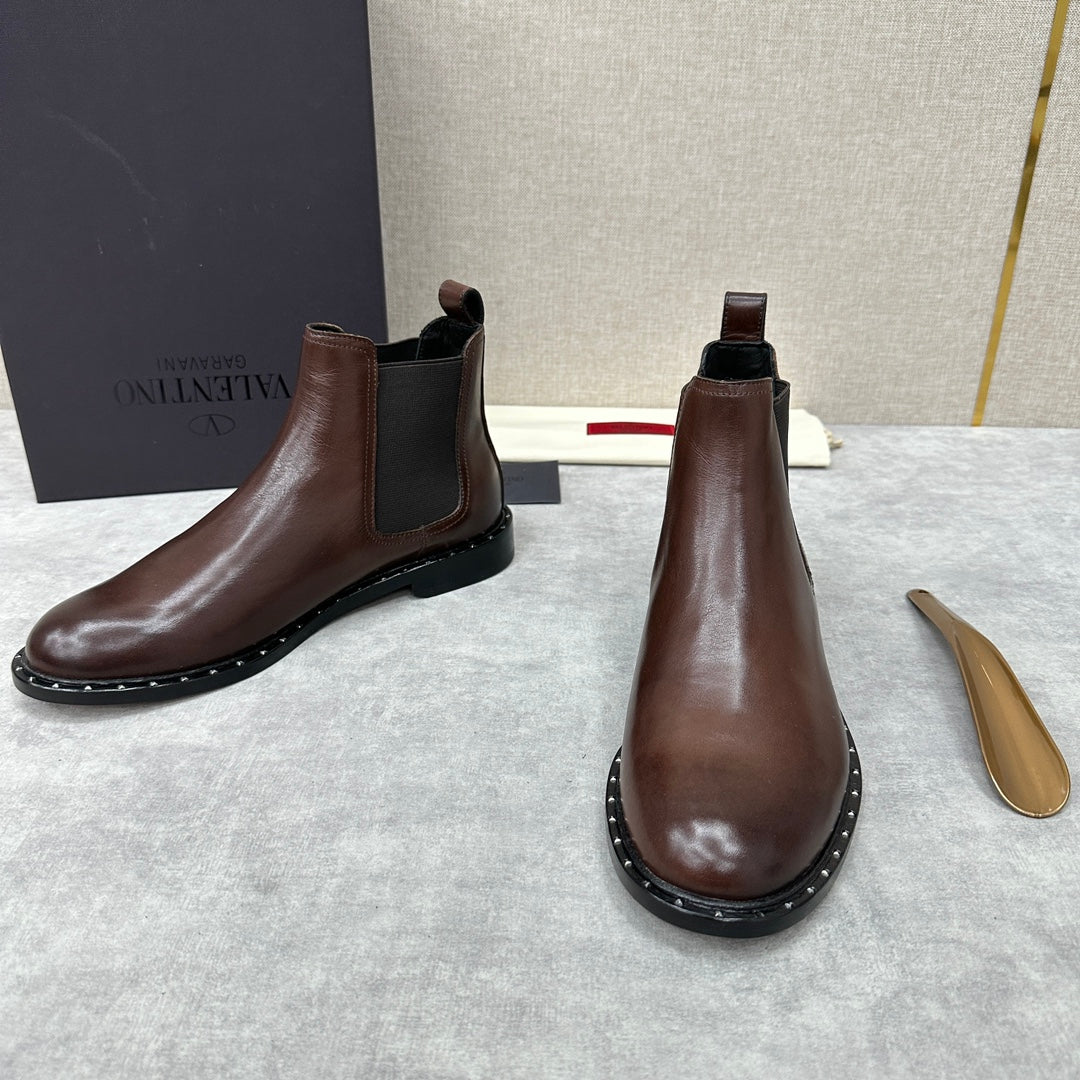 LuxluxHouse Best Quality Shoes Valentino