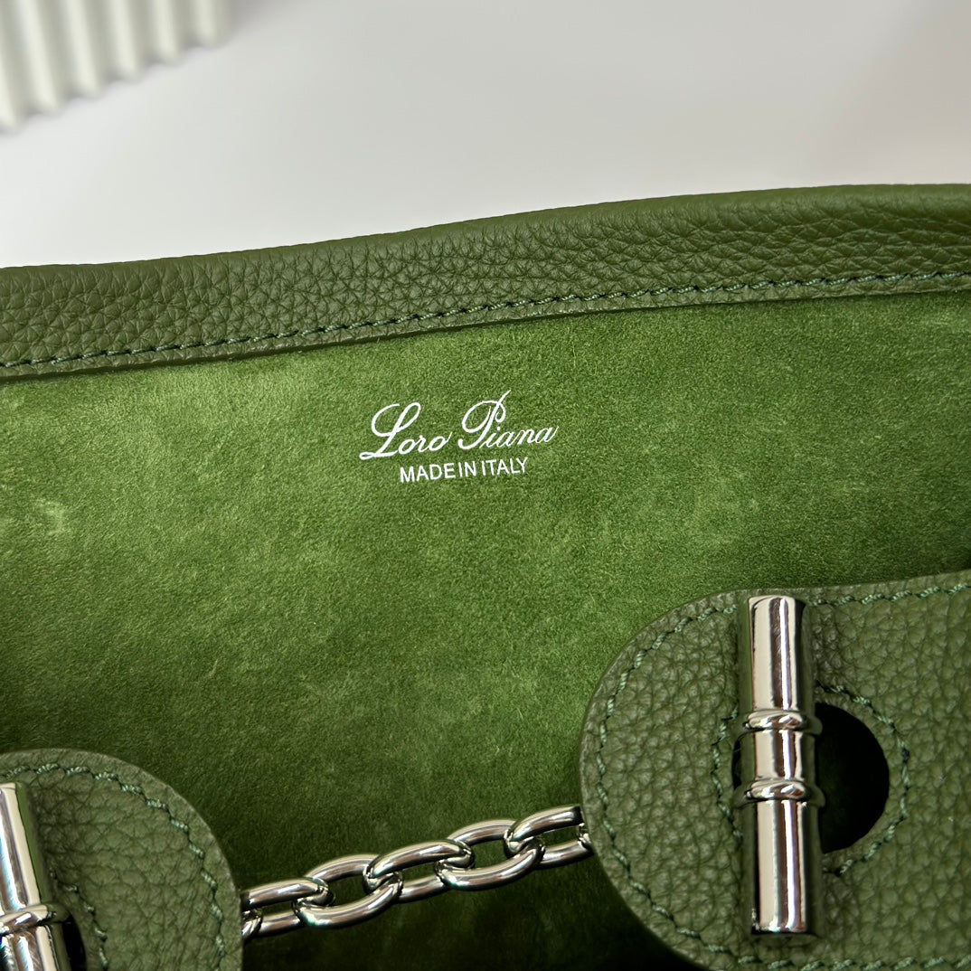 LuxluxHouse Best Quality Bags Loro Piana Women