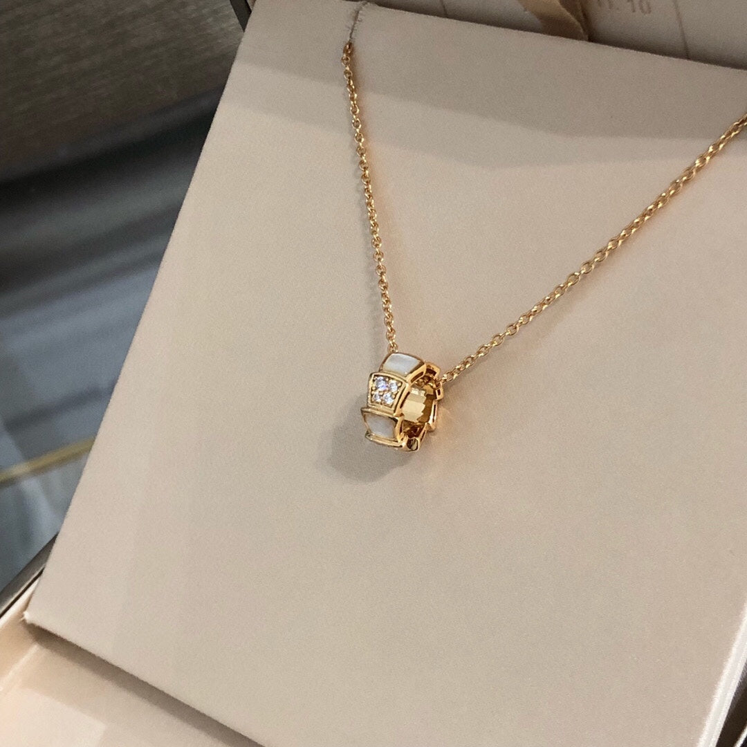 LuxluxHouse Best Quality Accessories Necklace Bvlgari