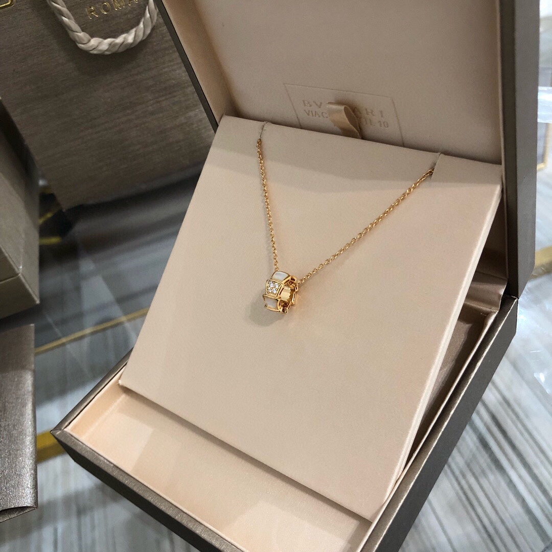 LuxluxHouse Best Quality Accessories Necklace Bvlgari