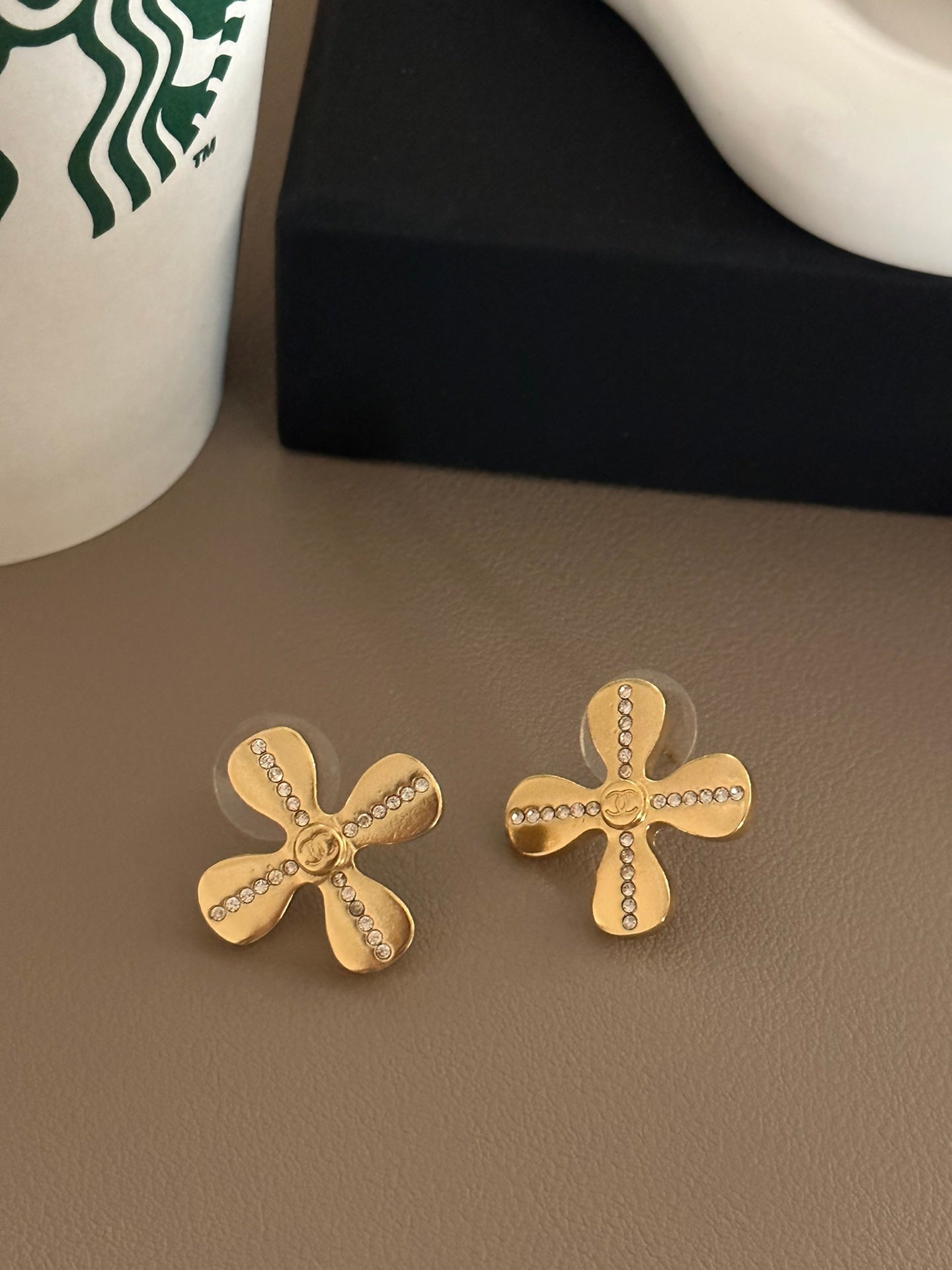 LuxluxHouse Low Price And High Quality Accessories Earrings