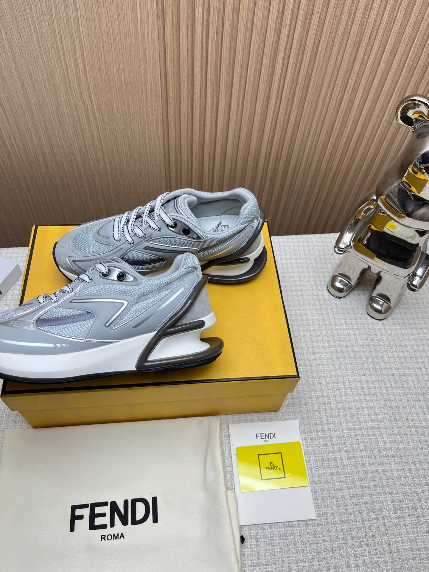 LuxluxHouse Best Quality Shoes Fendi