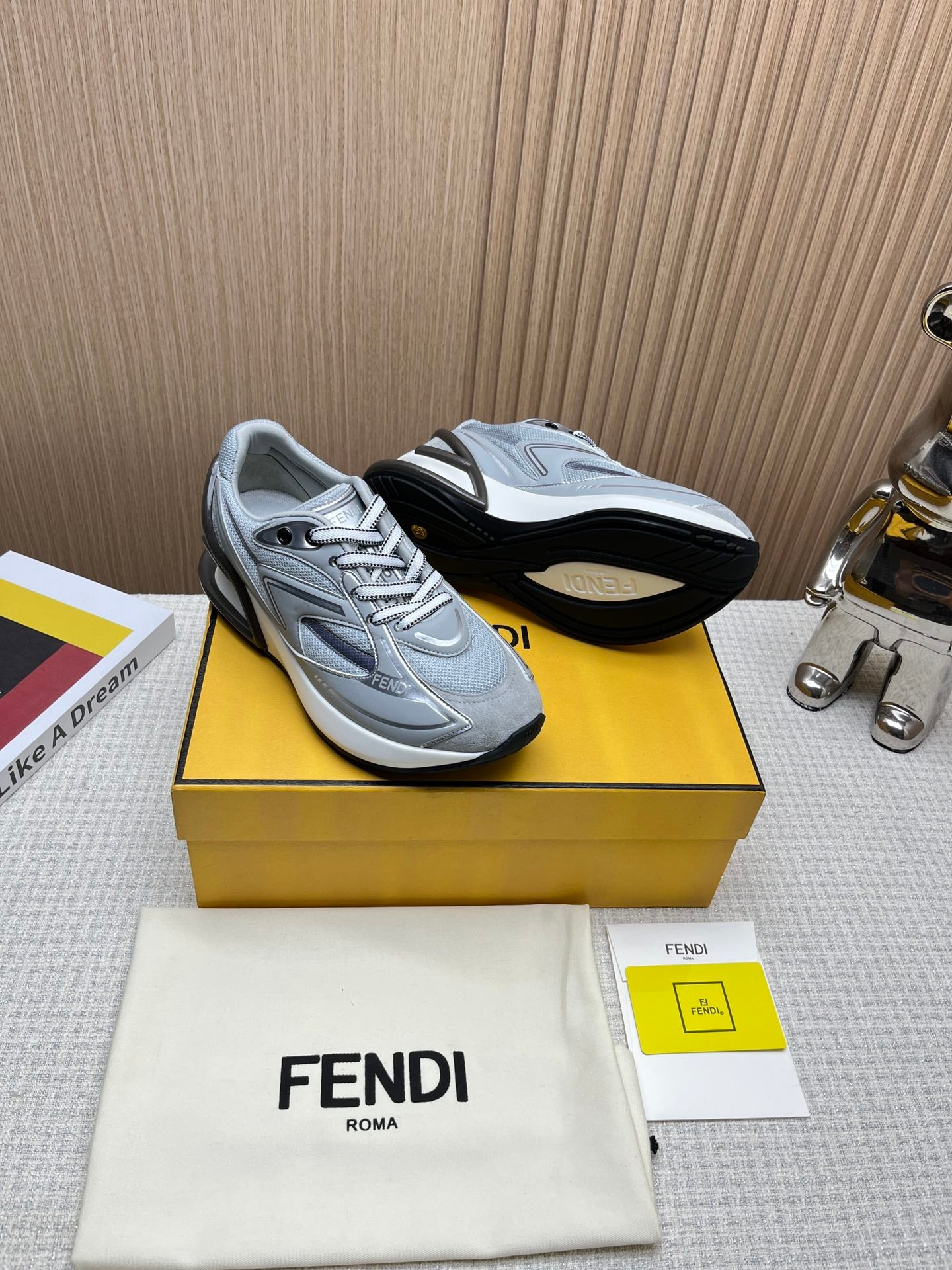 LuxluxHouse Best Quality Shoes Fendi