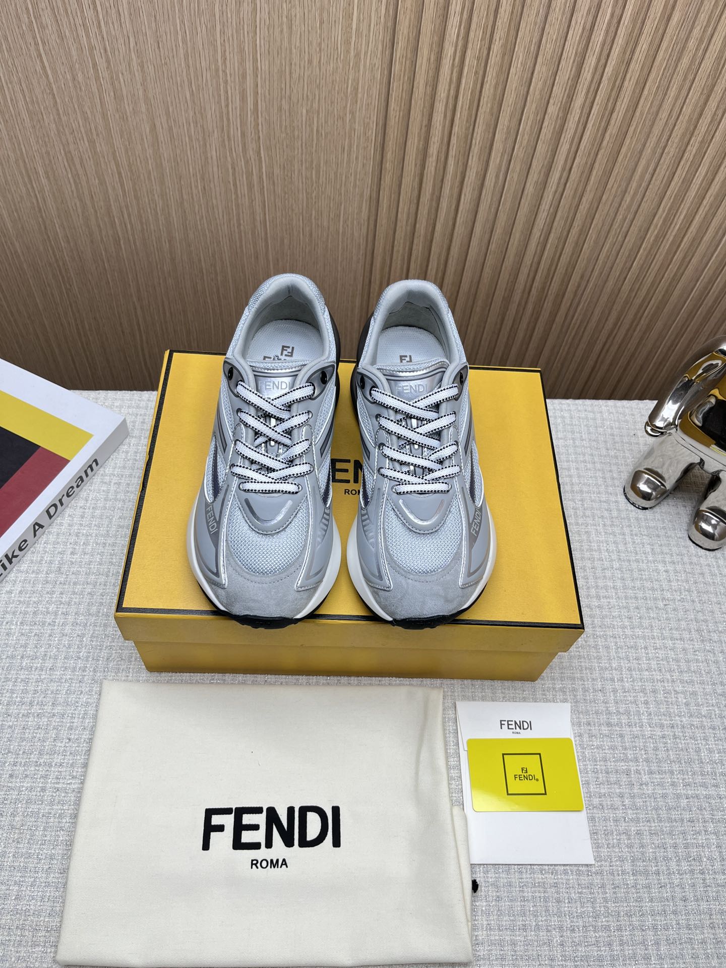 LuxluxHouse Best Quality Shoes Fendi