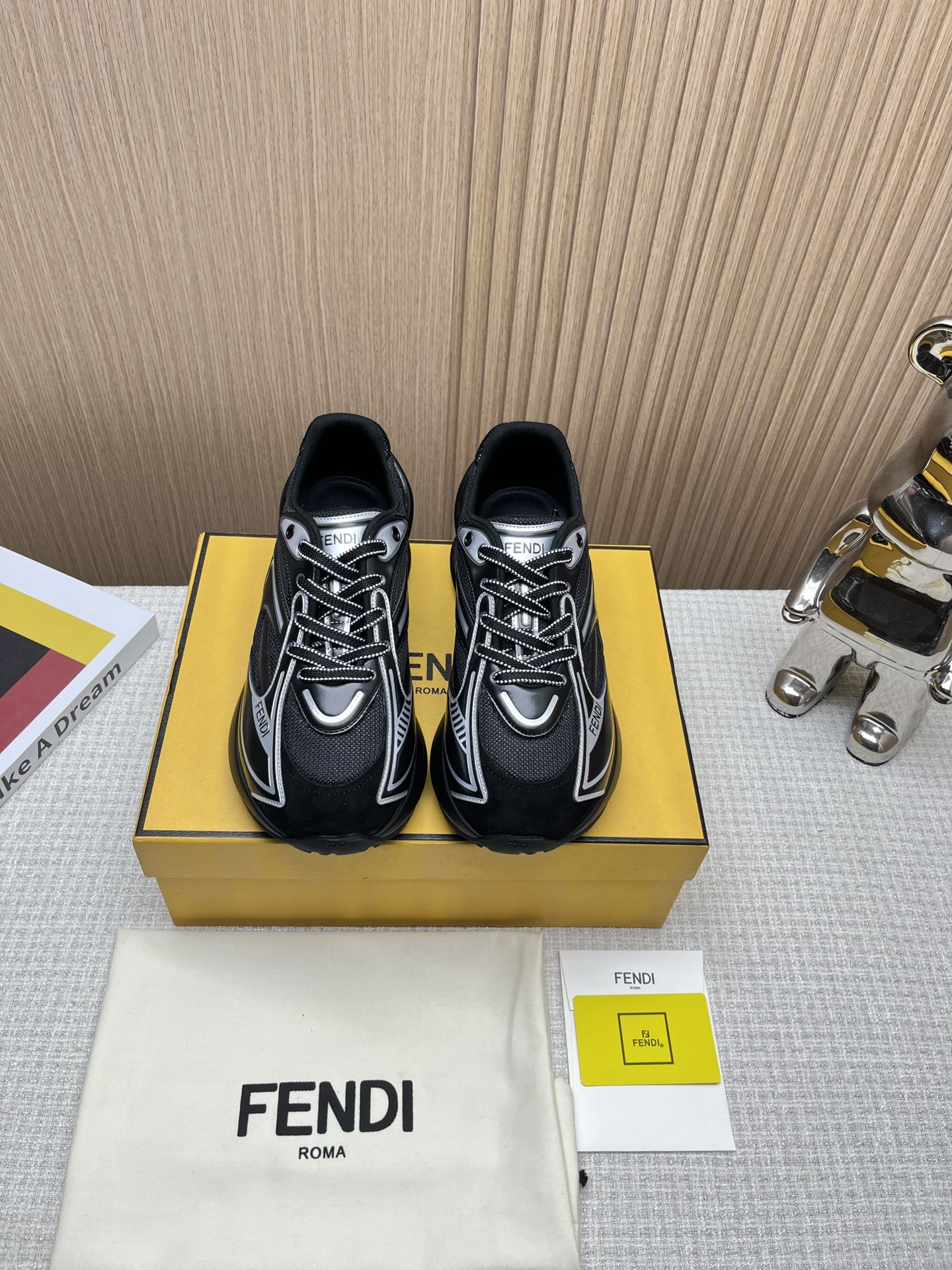 LuxluxHouse Best Quality Shoes Fendi