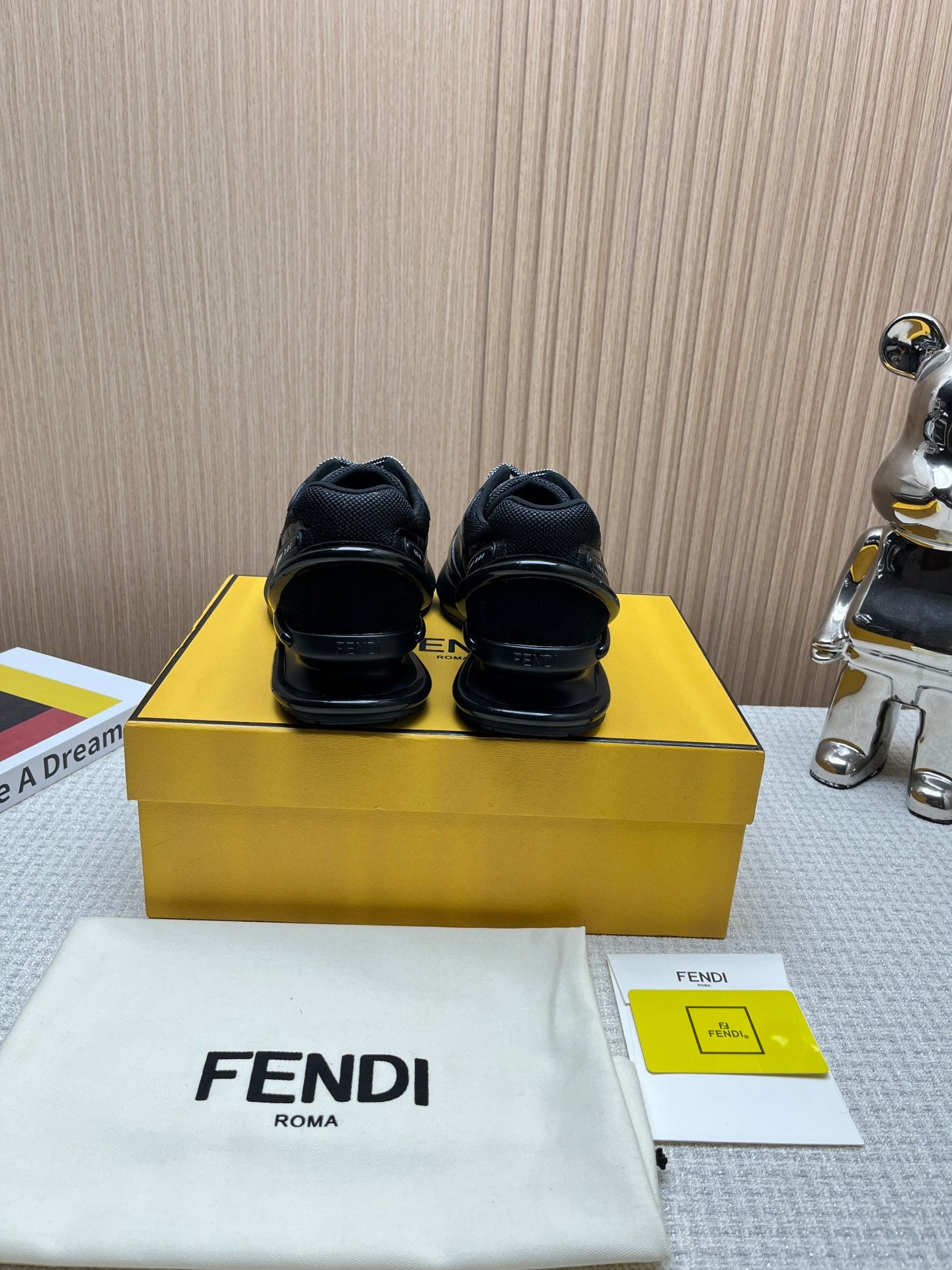 LuxluxHouse Best Quality Shoes Fendi