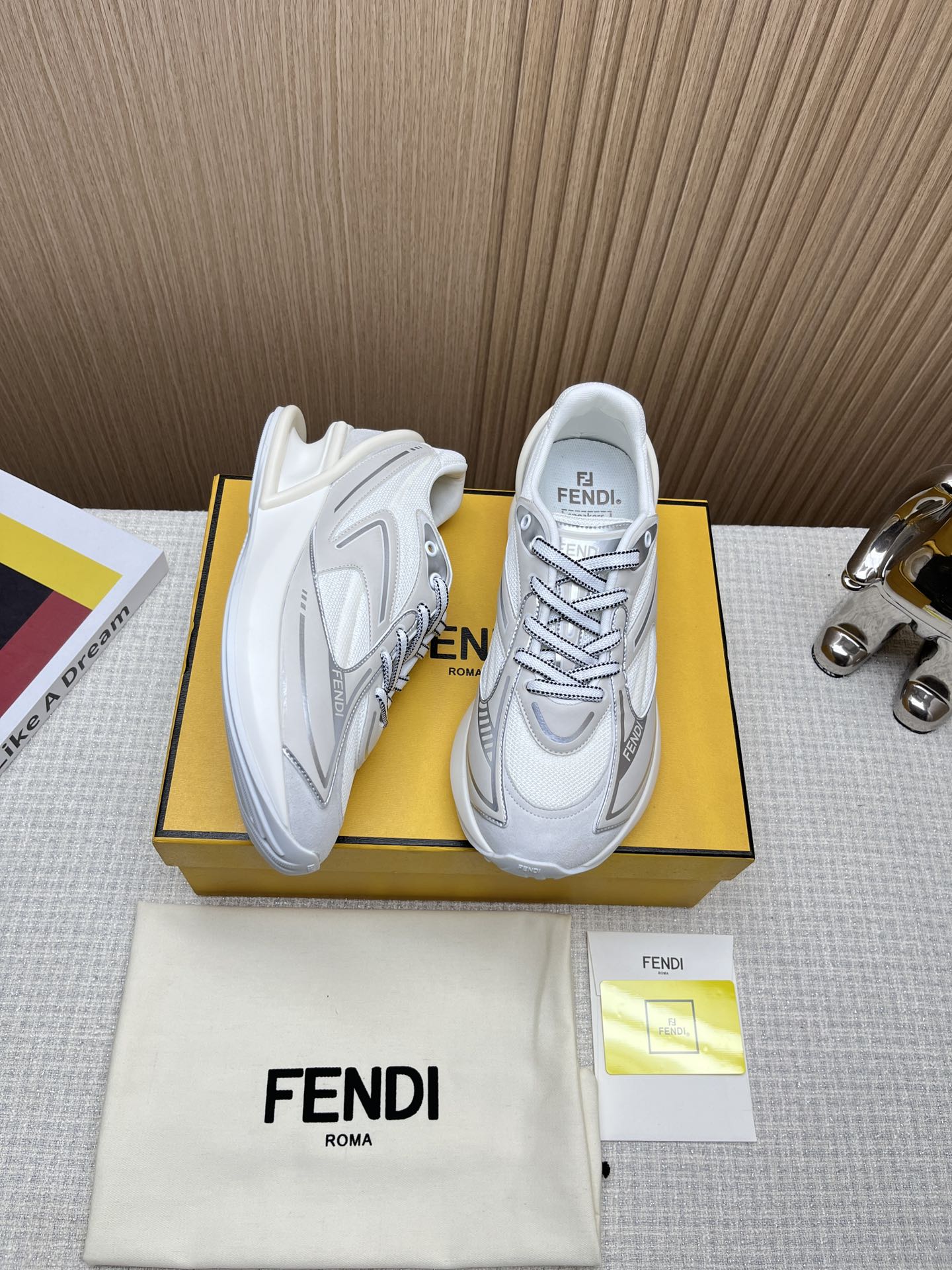LuxluxHouse Best Quality Shoes Fendi