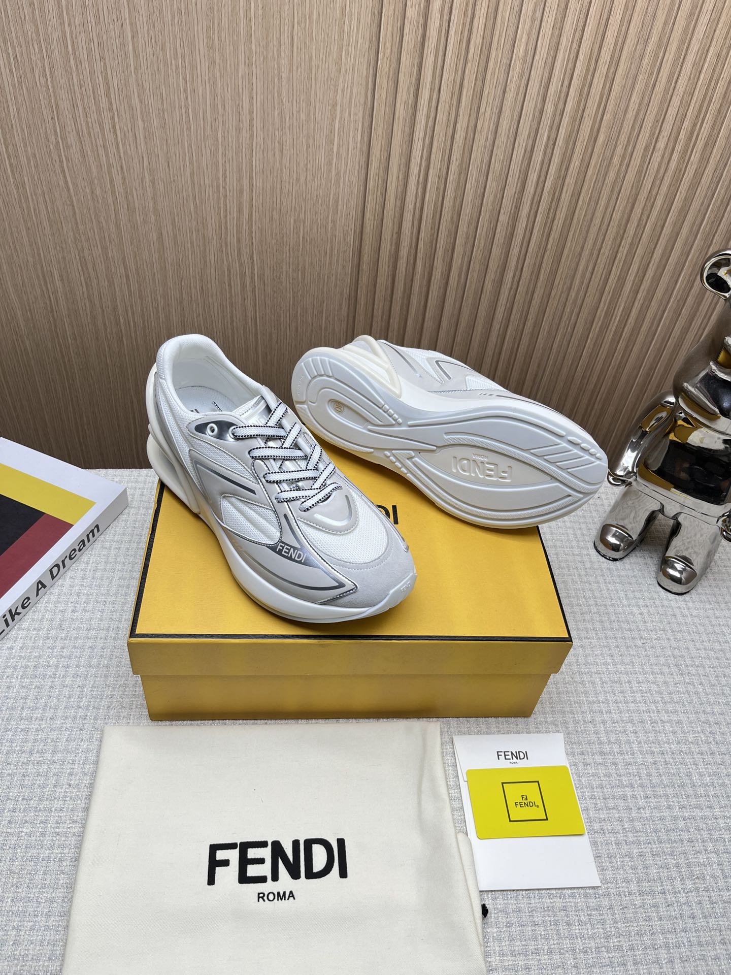LuxluxHouse Best Quality Shoes Fendi