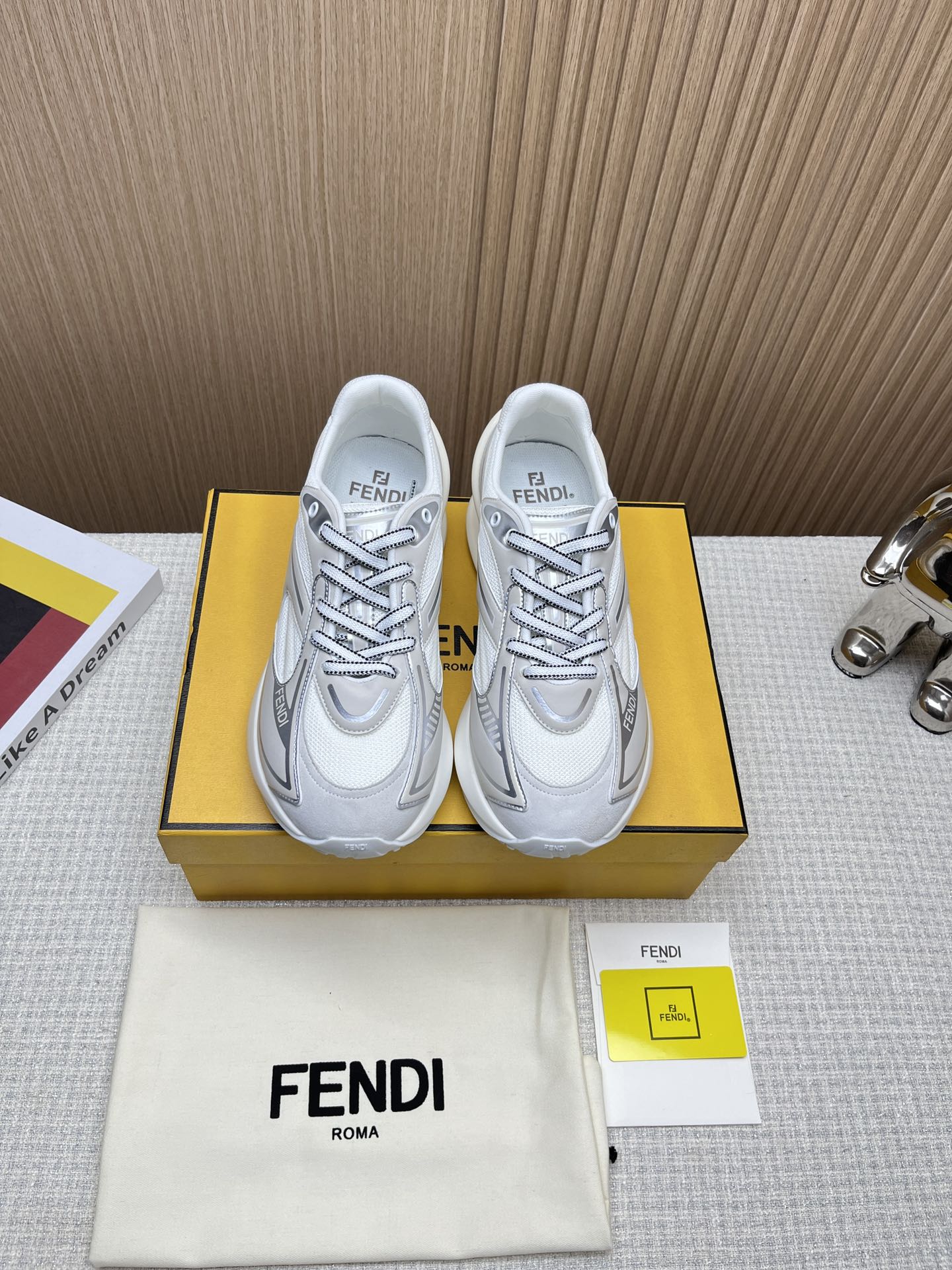 LuxluxHouse Best Quality Shoes Fendi