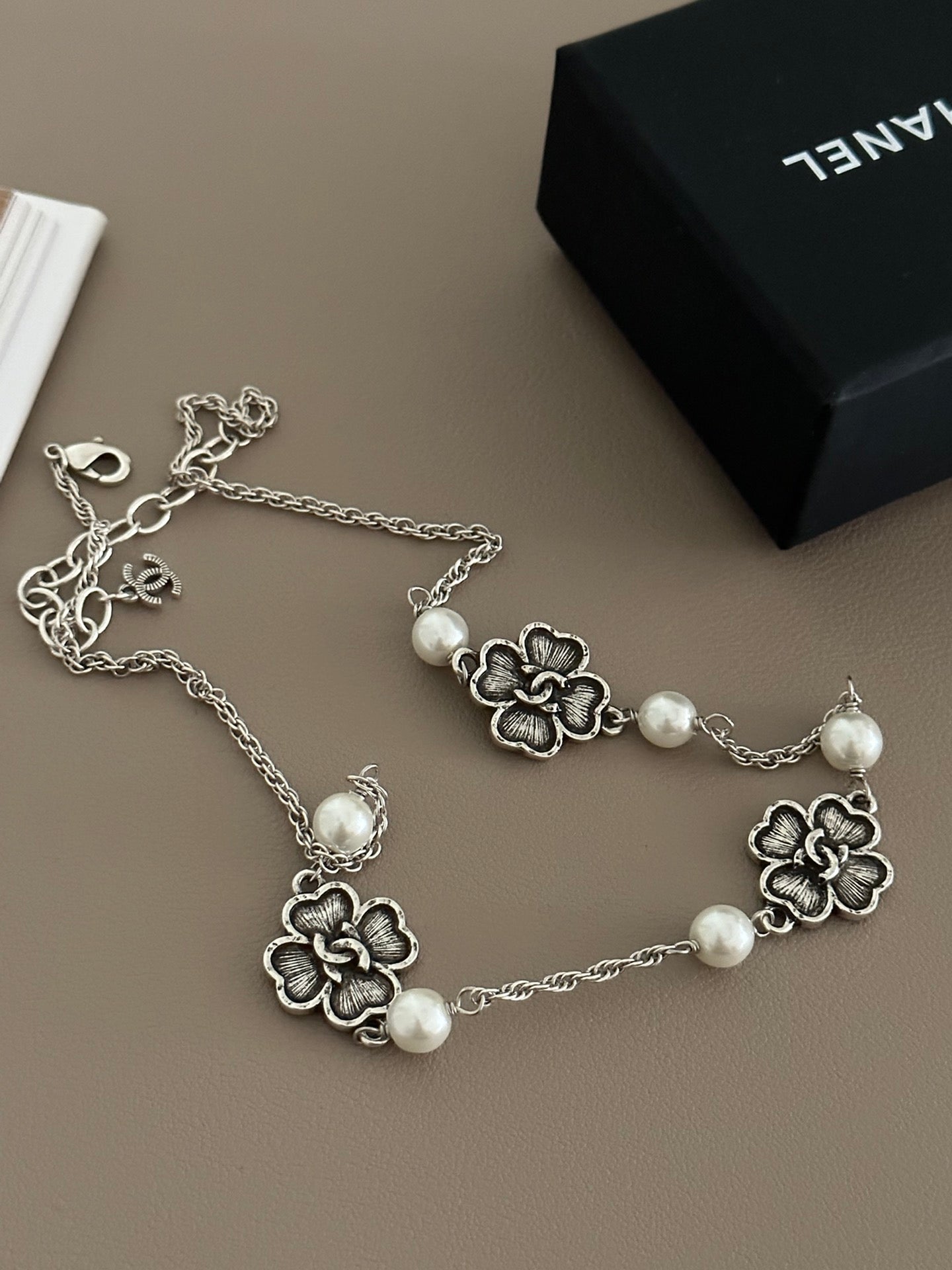 LuxluxHouse Low Price And High Quality Accessories Chanel