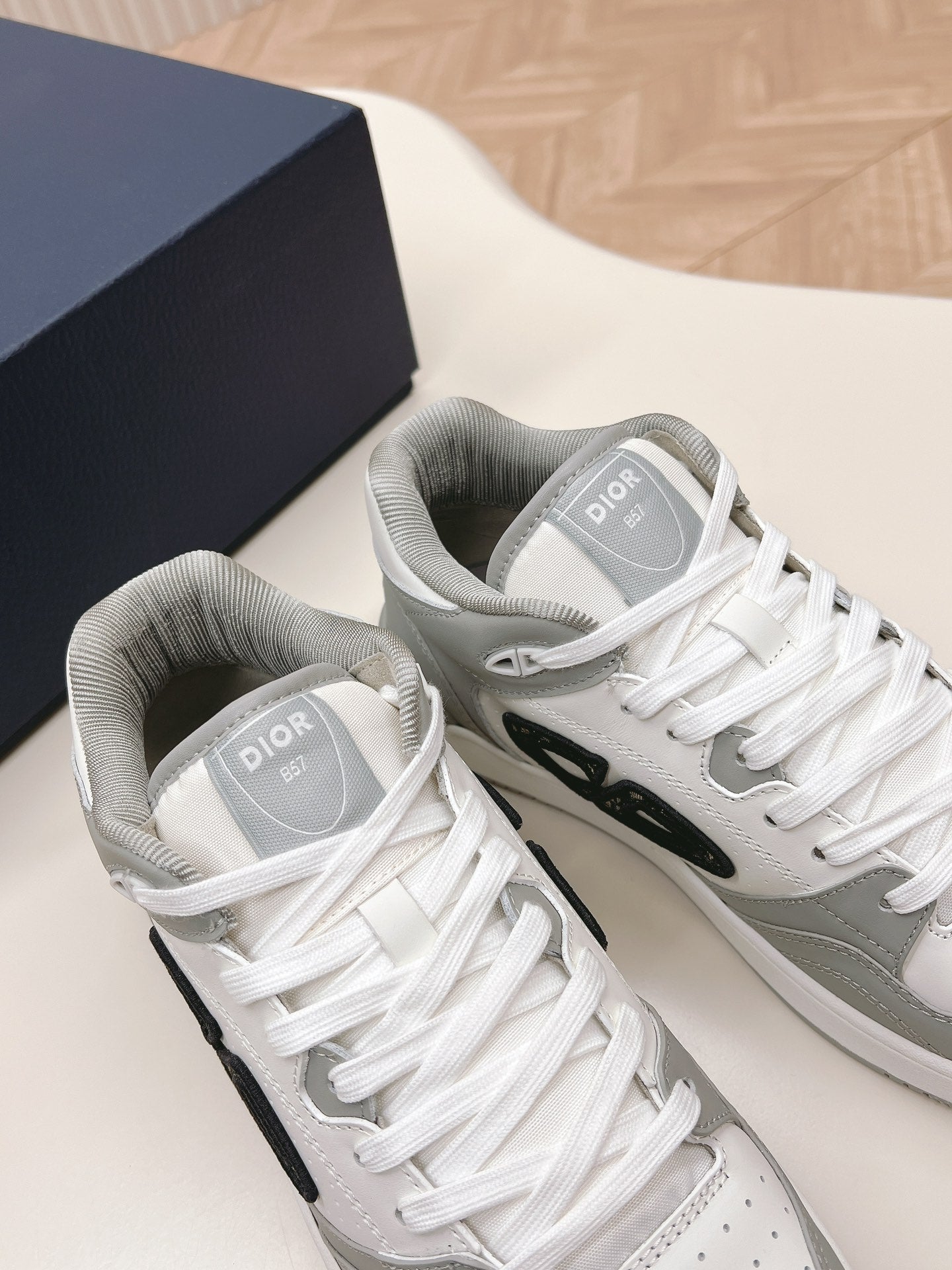 LuxluxHouse Best Quality Shoes Dior