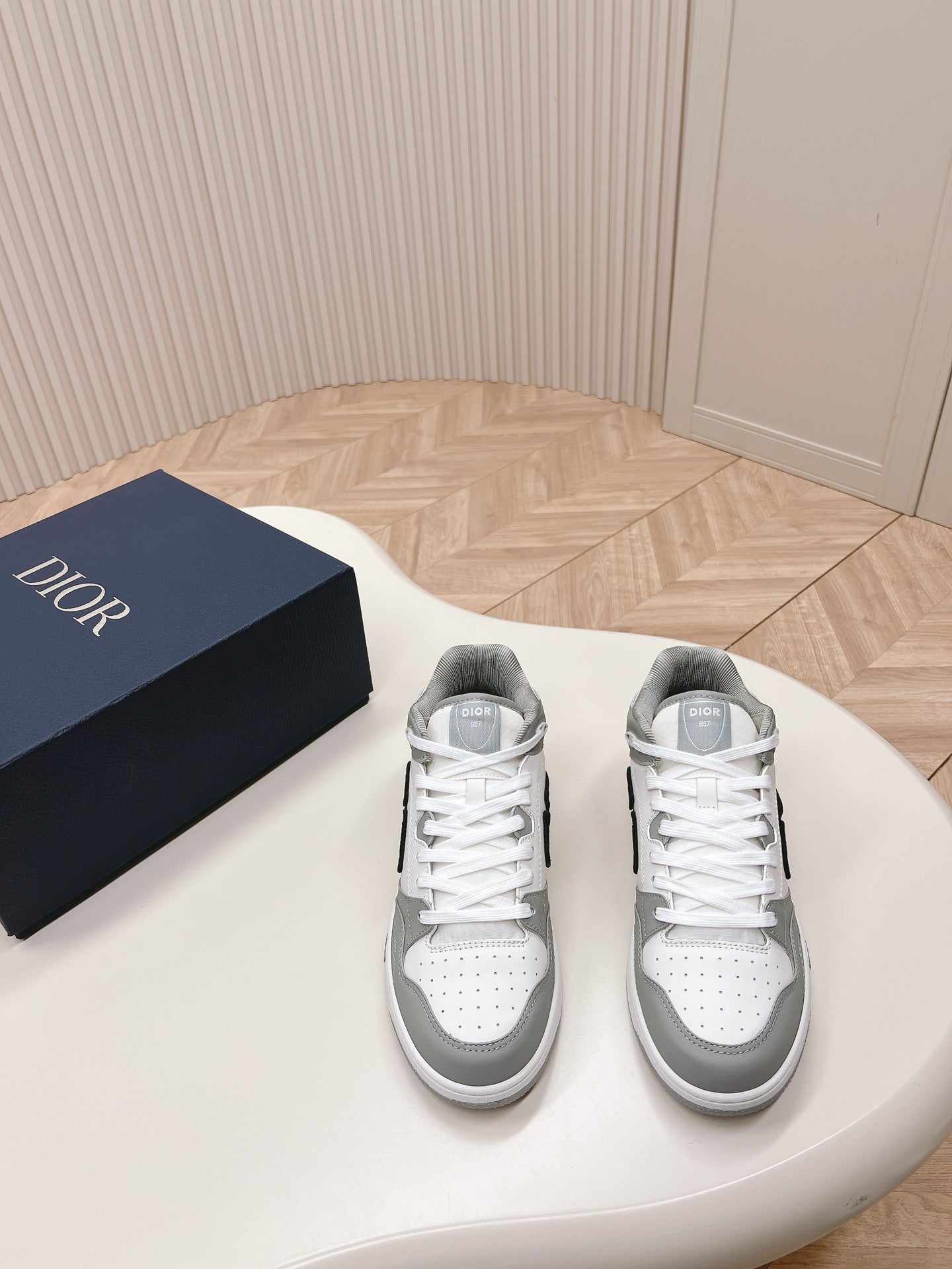 LuxluxHouse Best Quality Shoes Dior