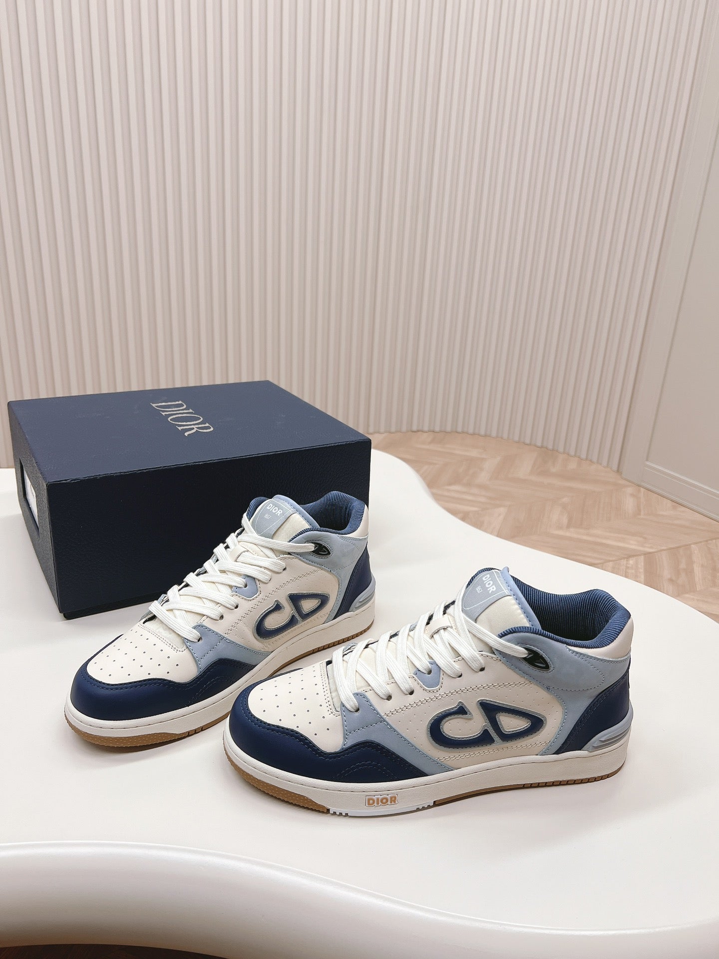 LuxluxHouse Best Quality Shoes Dior