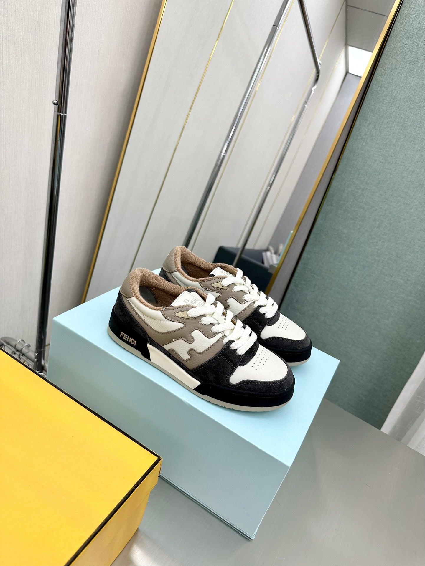 LuxluxHouse Best Quality Fendi Women Shoes