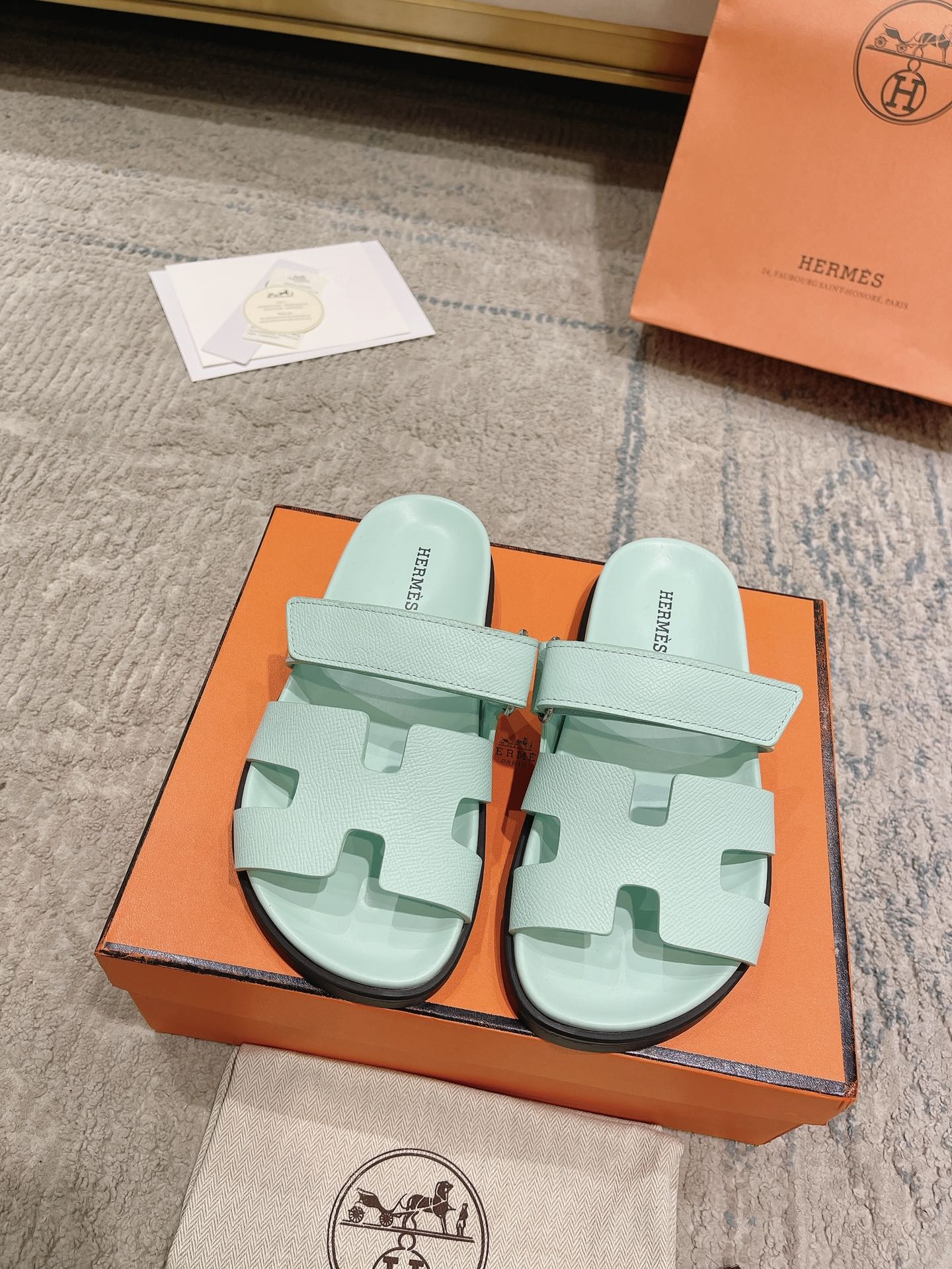 LuxluxHouse Best Quality Sandals Hermes