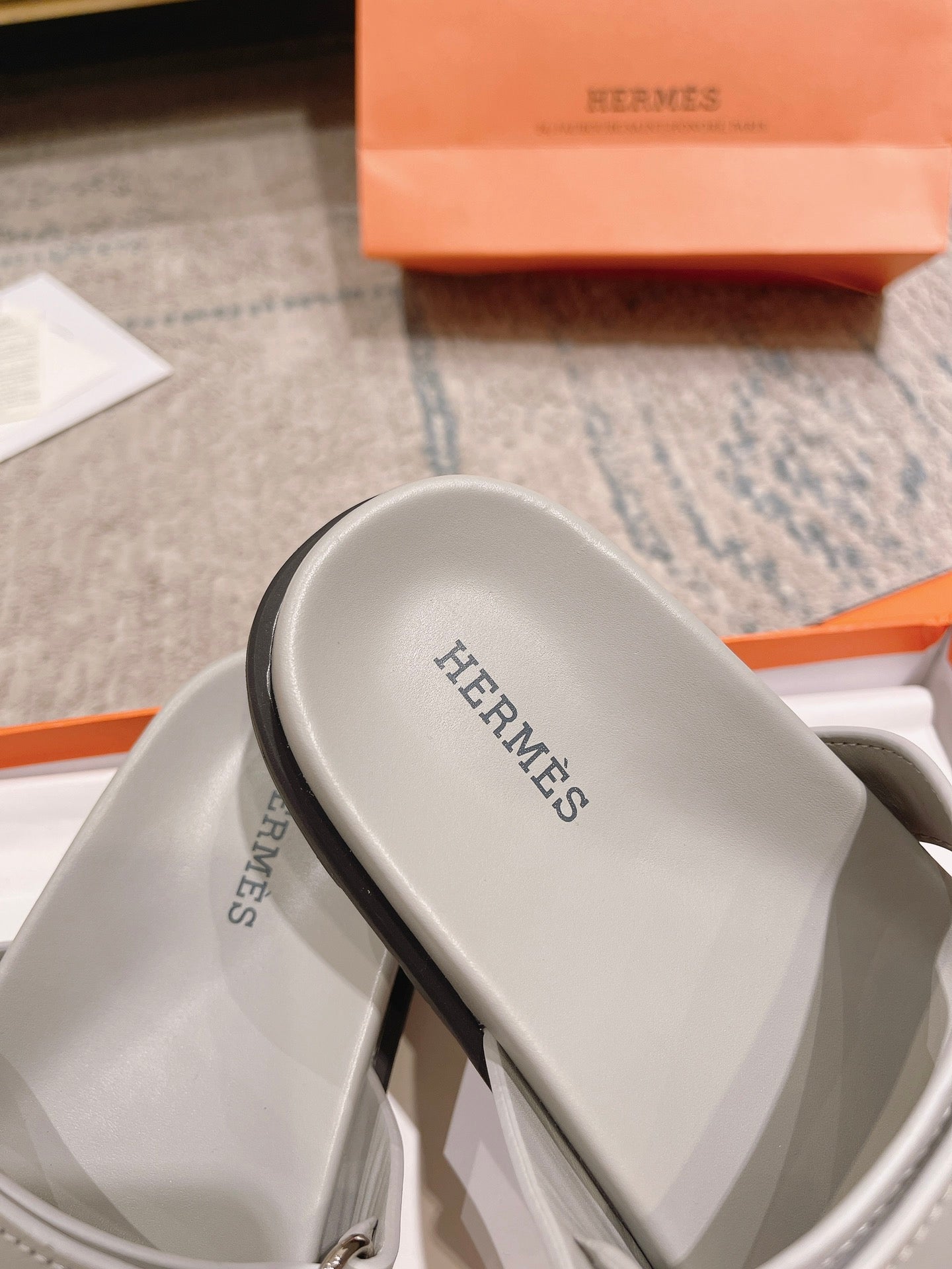 LuxluxHouse Best Quality Sandals Hermes