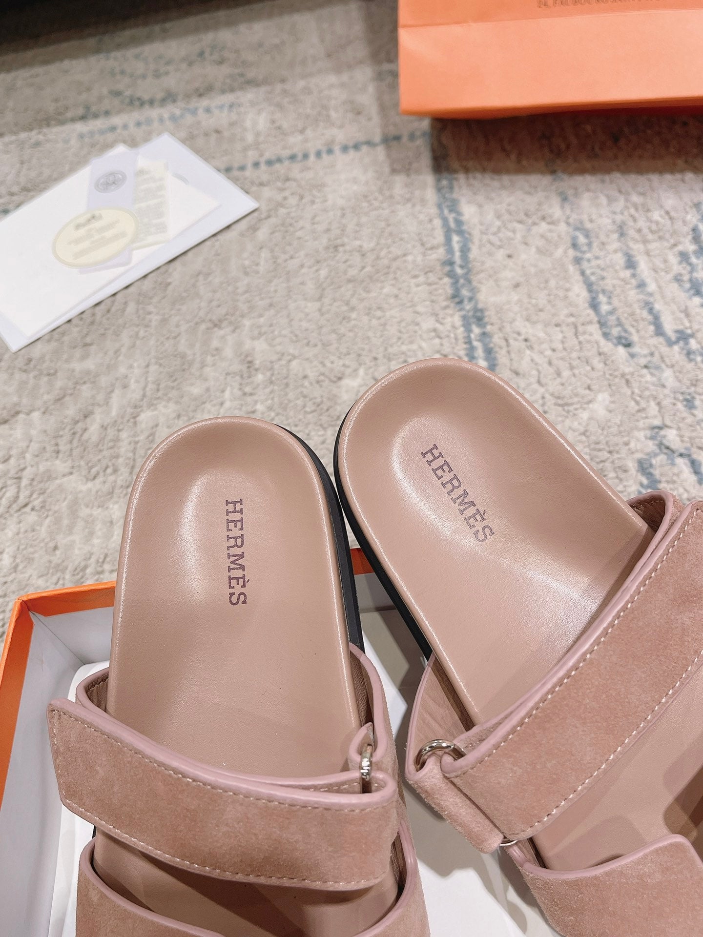 LuxluxHouse Best Quality Sandals Hermes
