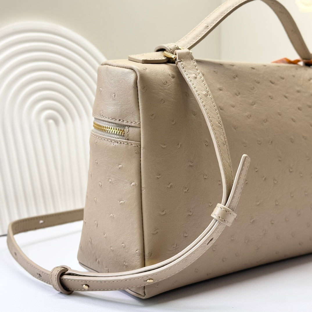 LuxluxHouse Best Quality Bags Loro Piana Women