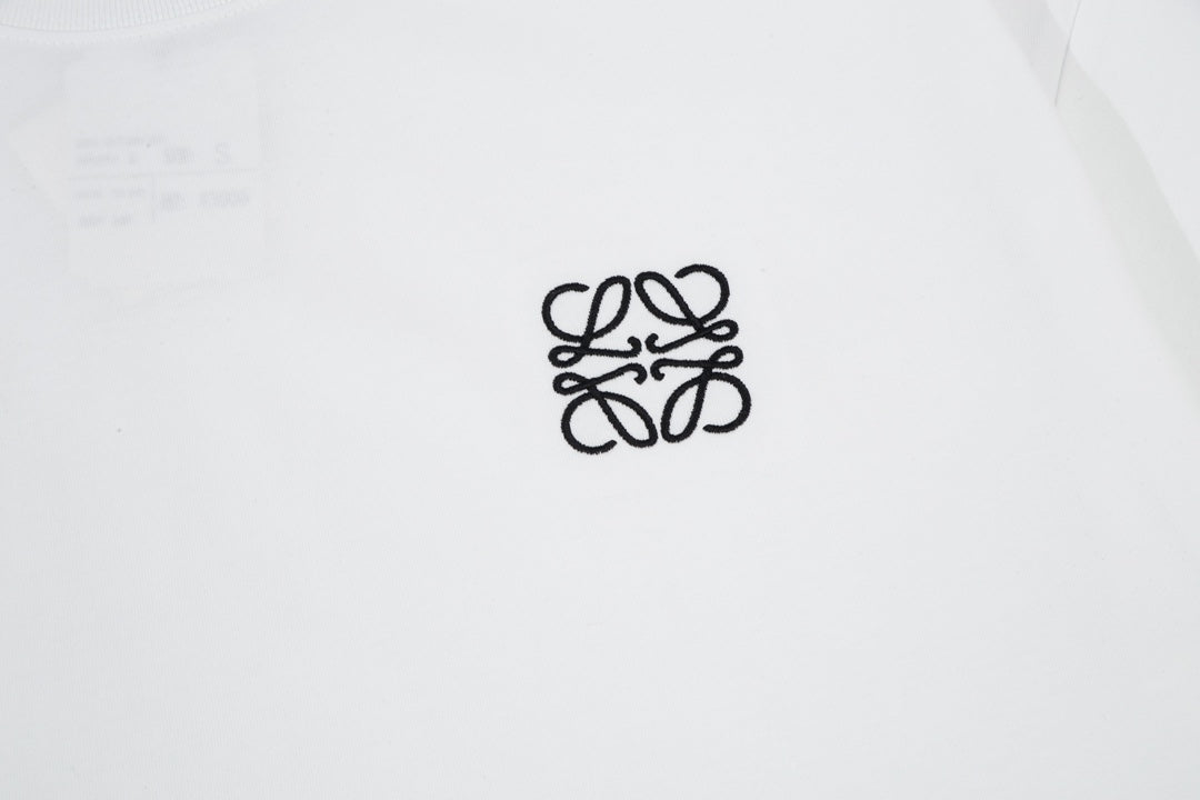 LuxluxHouse Best Quality Clothes T-shirt Loewe