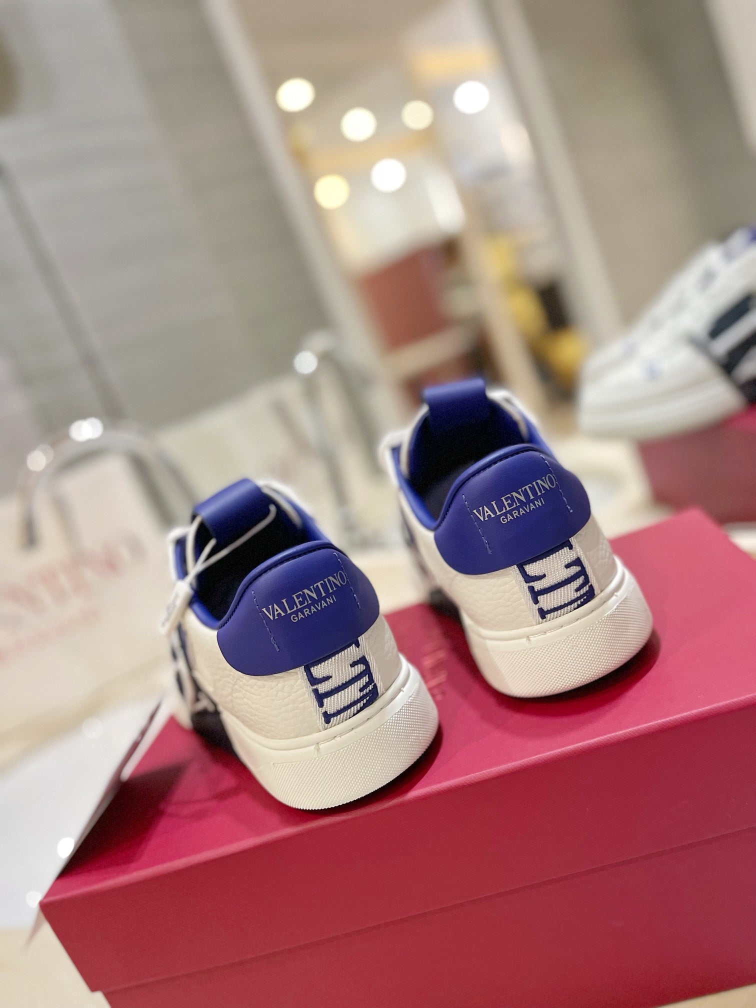 LuxluxHouse Best Quality Valentino Women Shoes