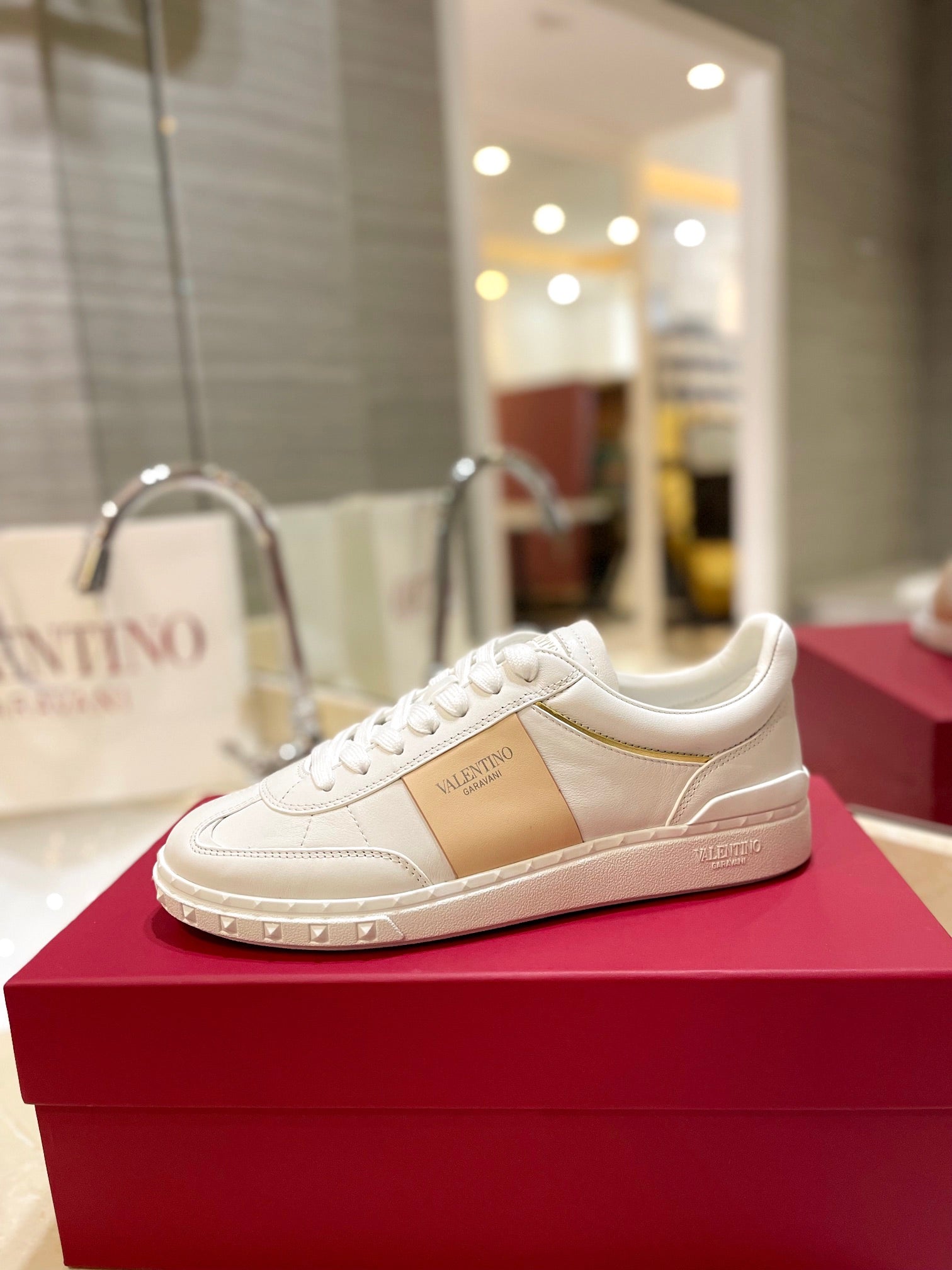 LuxluxHouse Best Quality Valentino Women Shoes