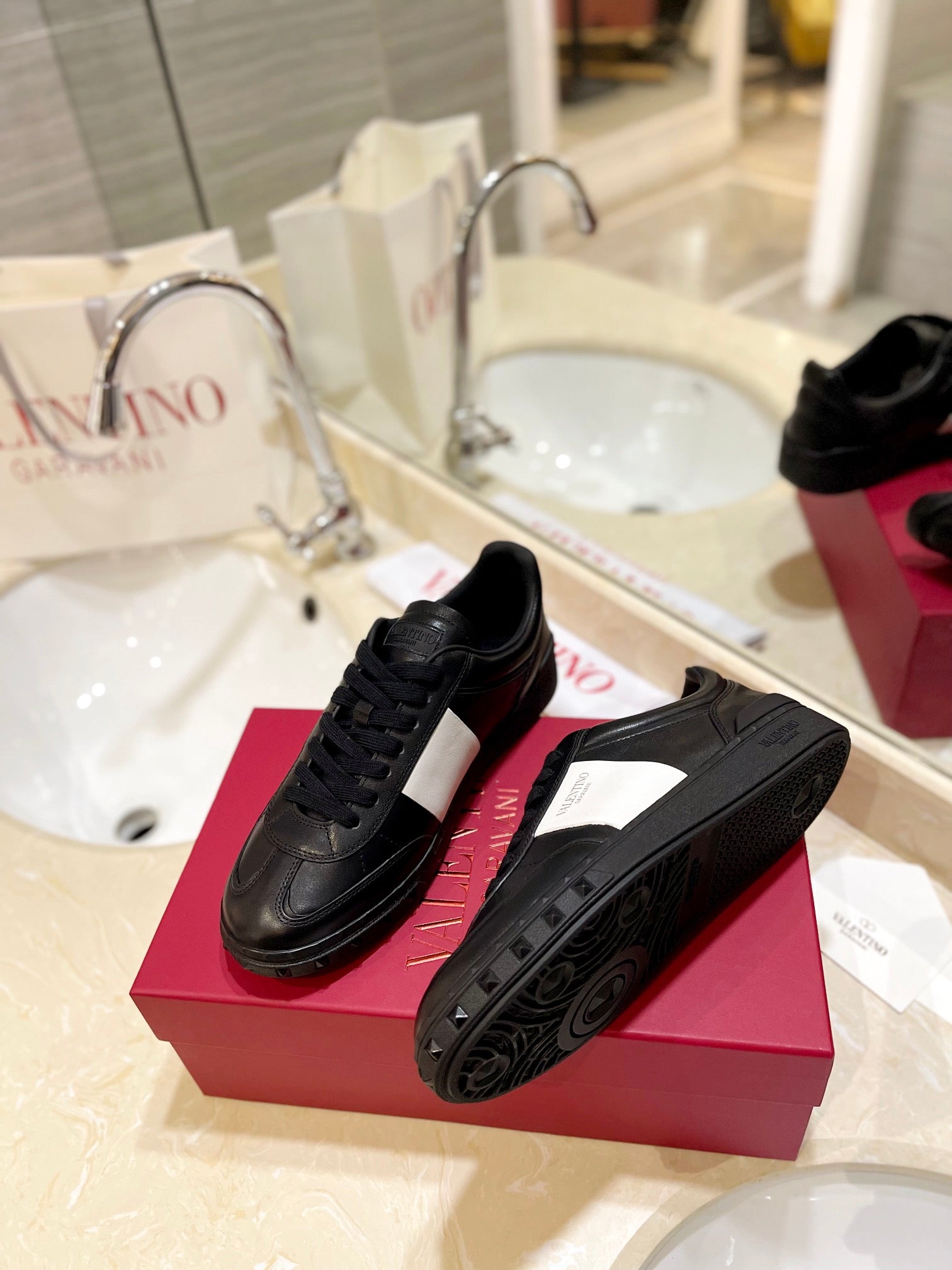 LuxluxHouse Best Quality Valentino Women Shoes