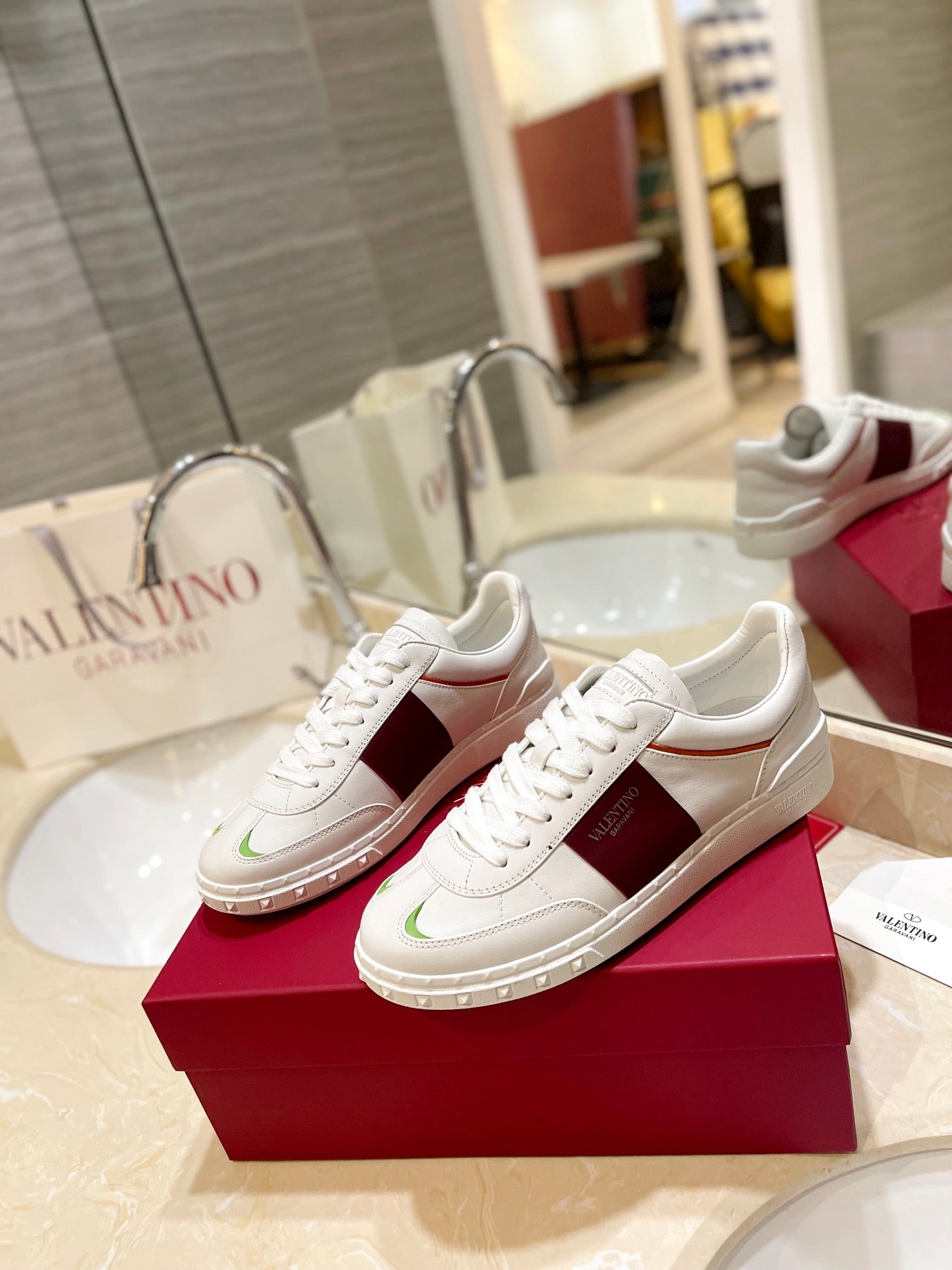 LuxluxHouse Best Quality Valentino Women Shoes