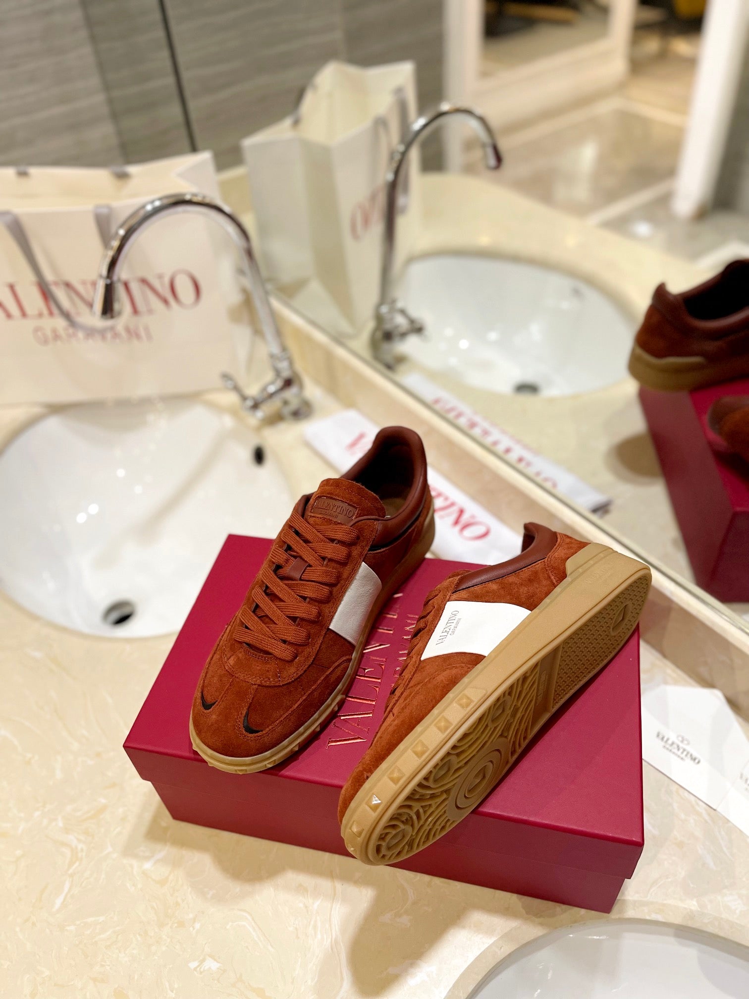LuxluxHouse Best Quality Valentino Women Shoes