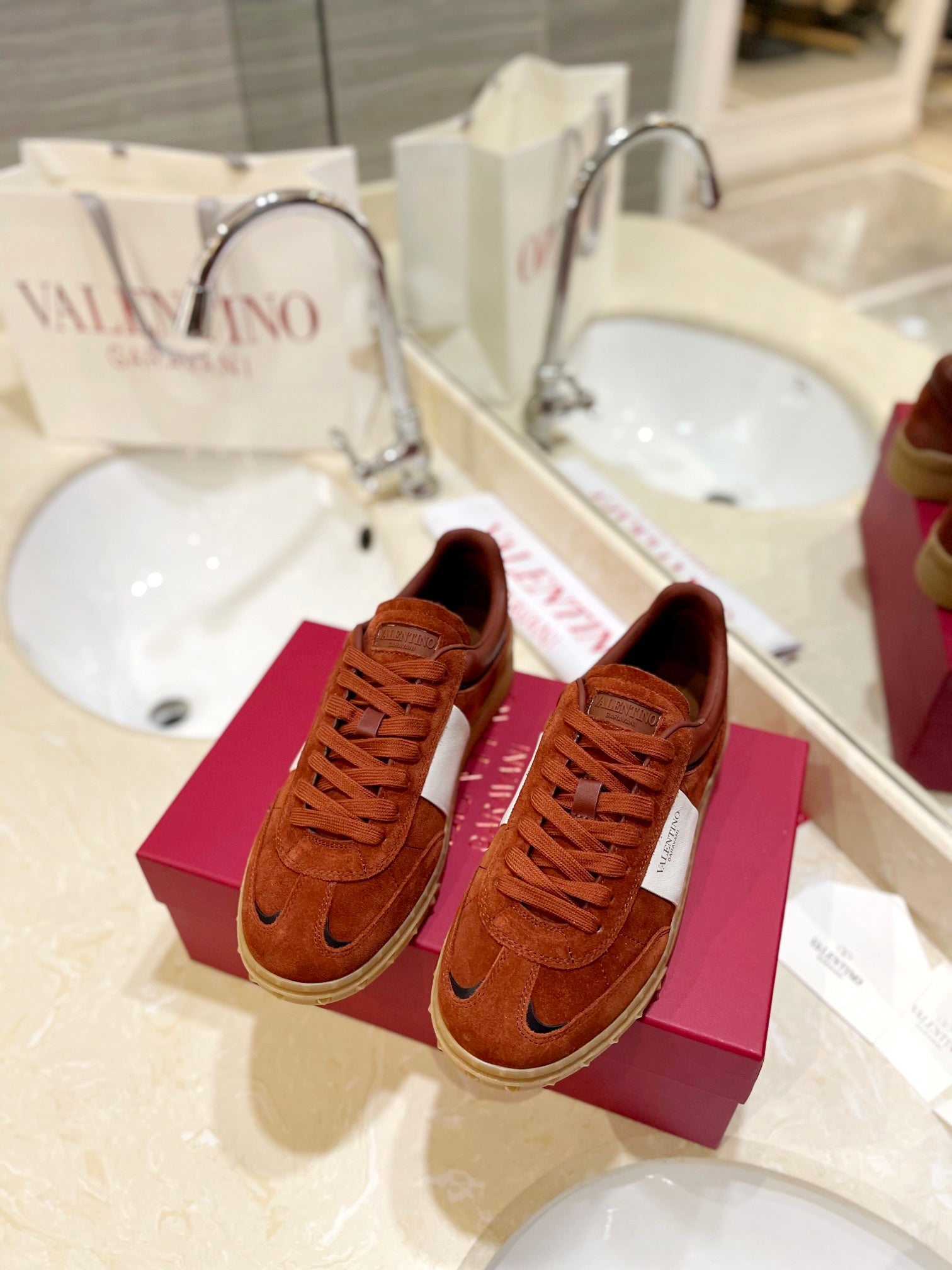 LuxluxHouse Best Quality Valentino Women Shoes