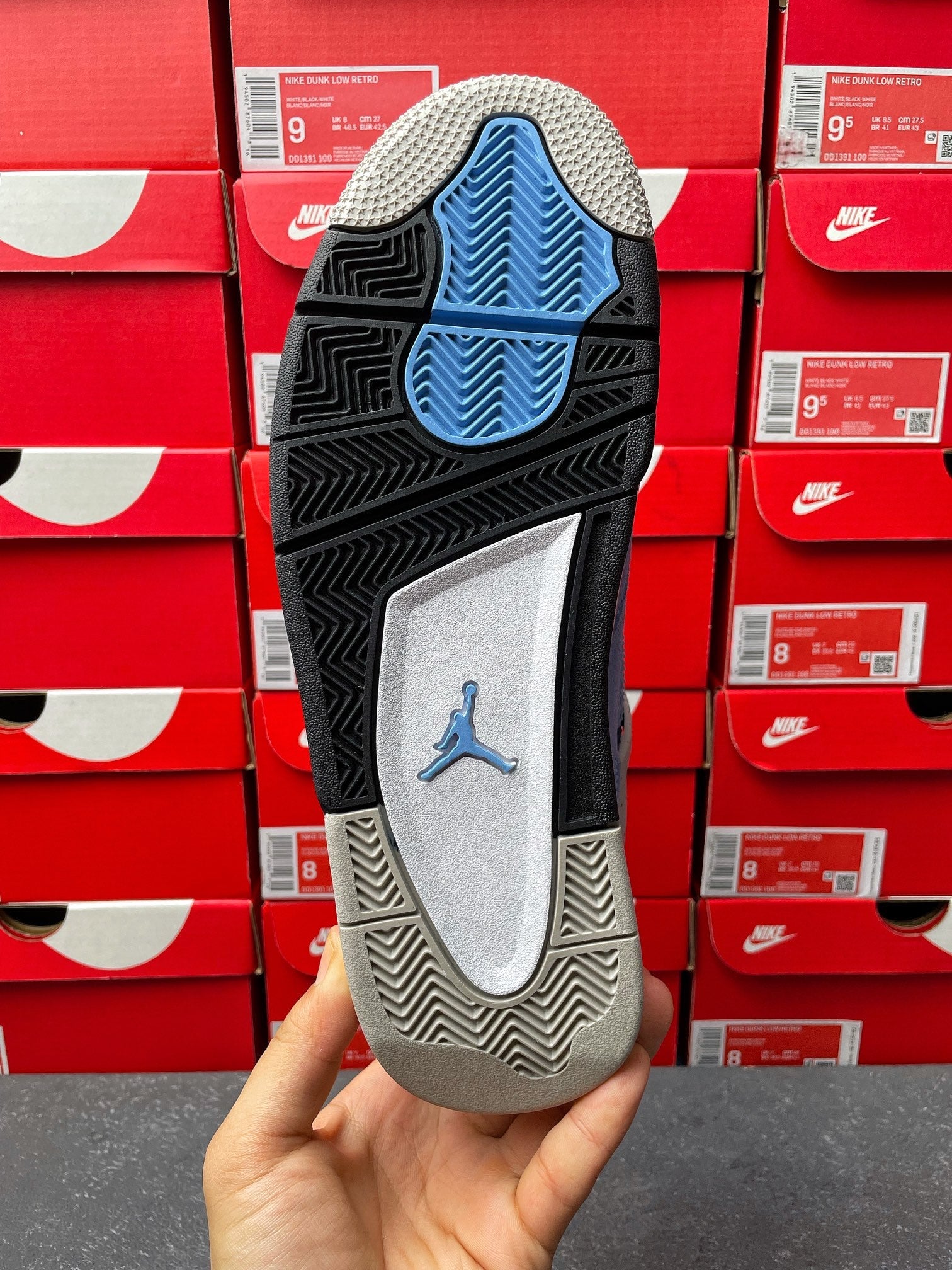 GX Batch-Air Joredan 4 “University Blue”