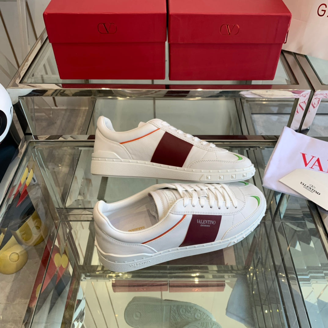 LuxluxHouse Best Quality Shoes Valentino