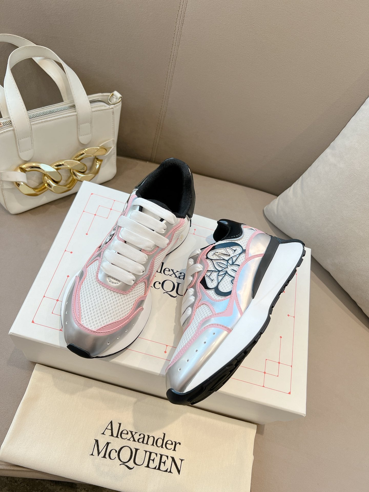 LuxluxHouse Best Quality Shoes Alexander McQueen
