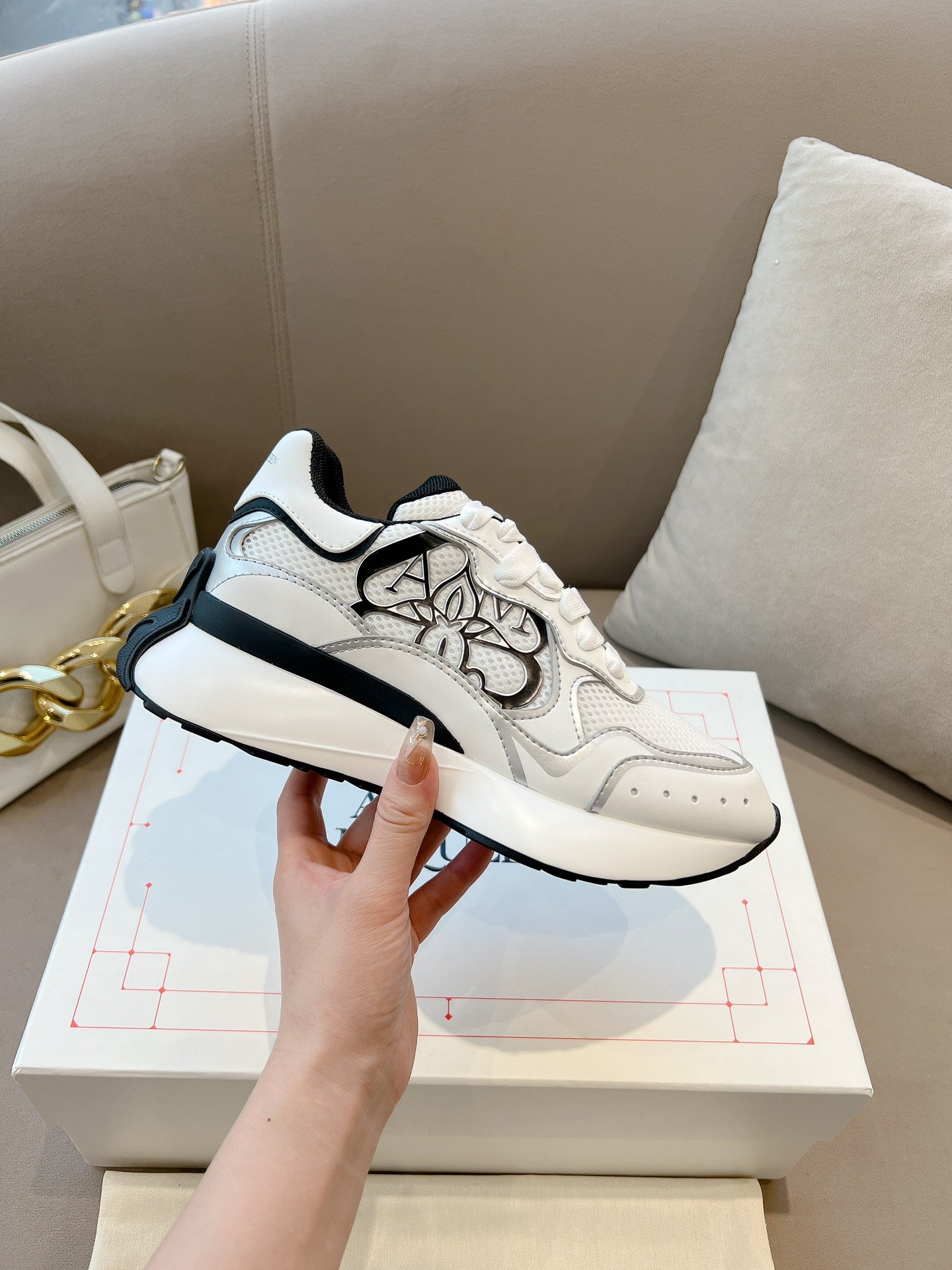 LuxluxHouse Best Quality Shoes Alexander McQueen
