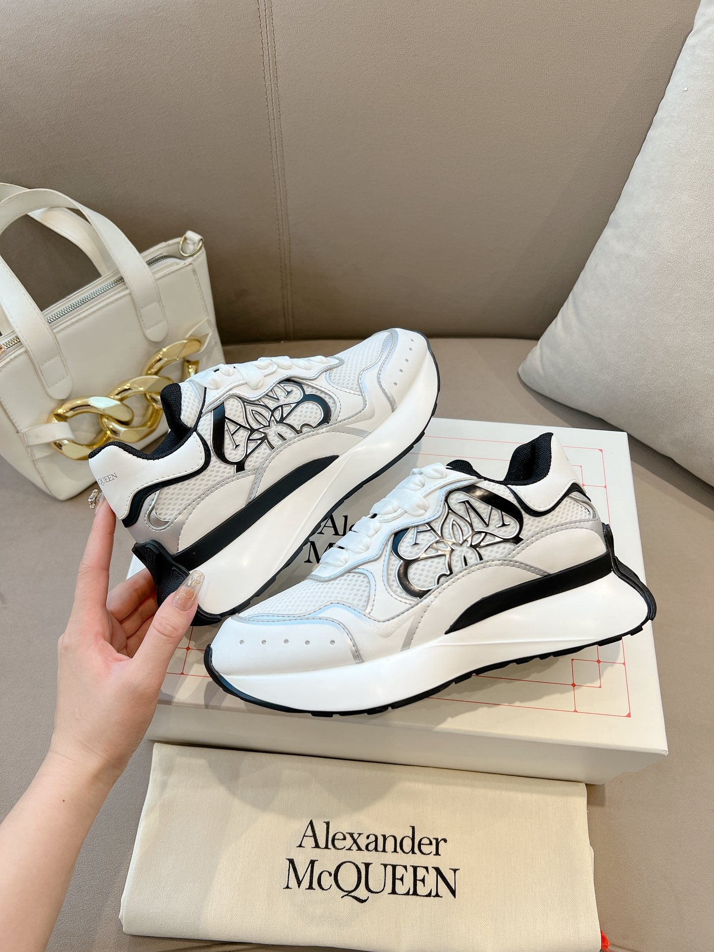 LuxluxHouse Best Quality Shoes Alexander McQueen
