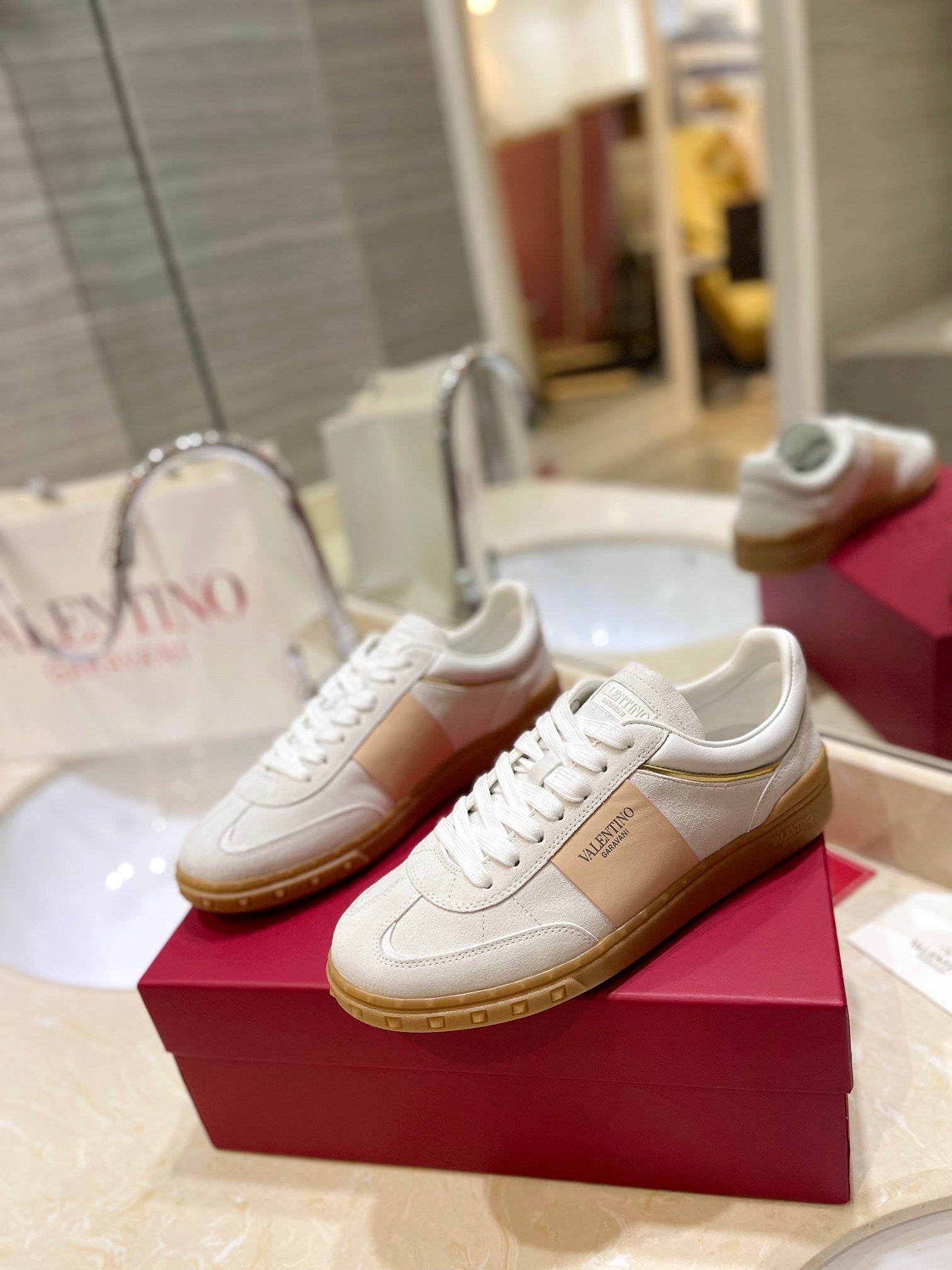LuxluxHouse Best Quality Valentino Women Shoes