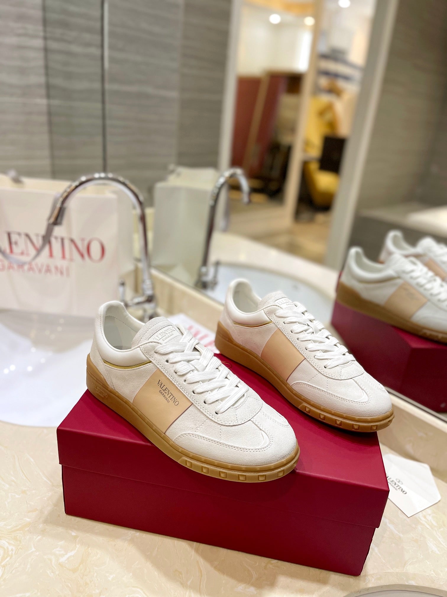 LuxluxHouse Best Quality Valentino Women Shoes