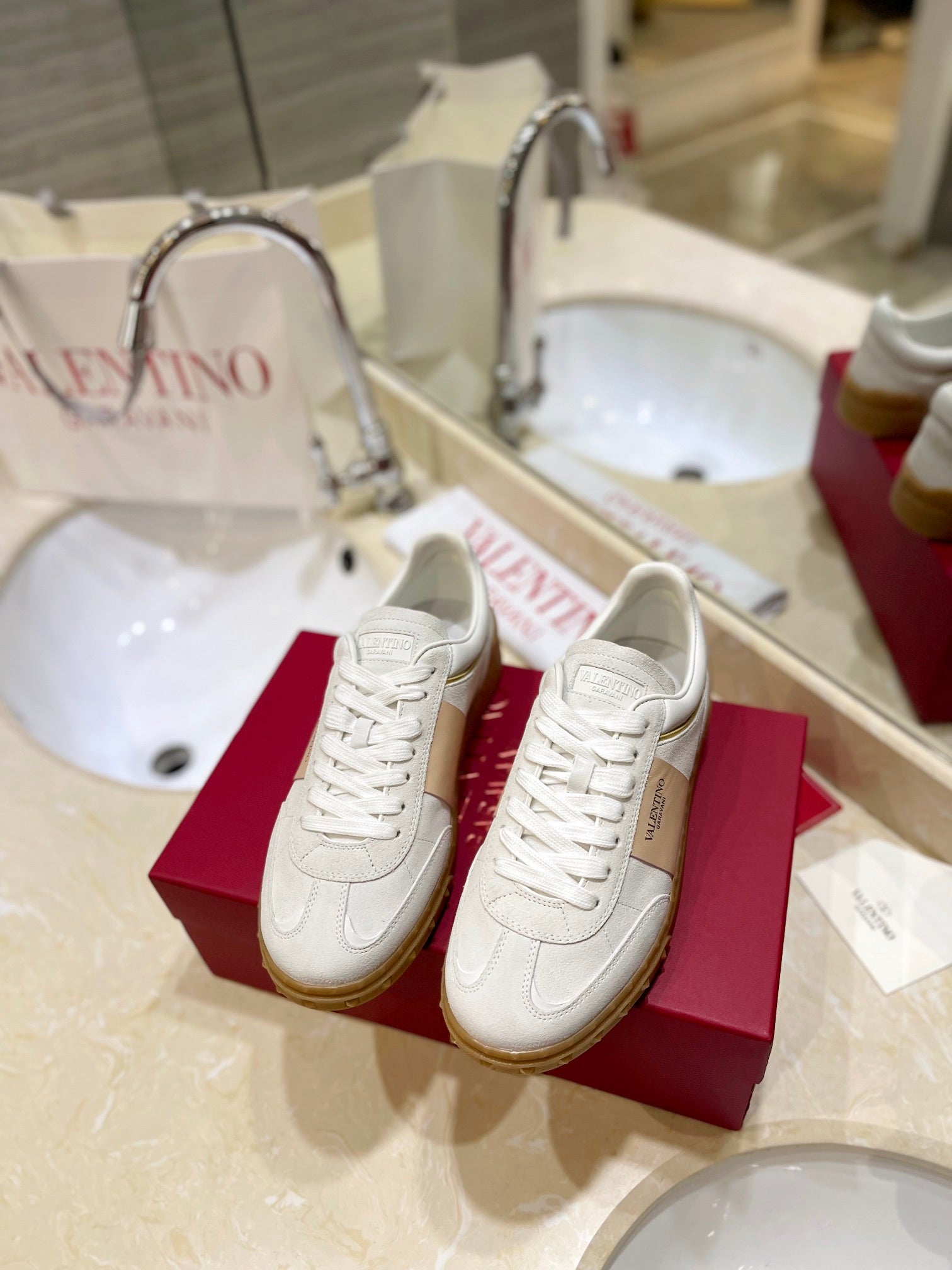 LuxluxHouse Best Quality Valentino Women Shoes