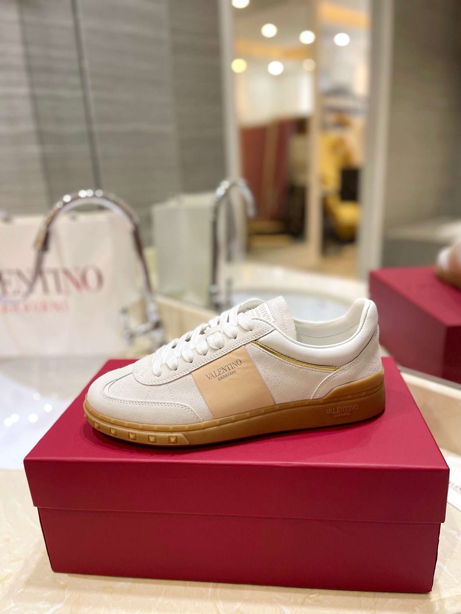 LuxluxHouse Best Quality Valentino Women Shoes