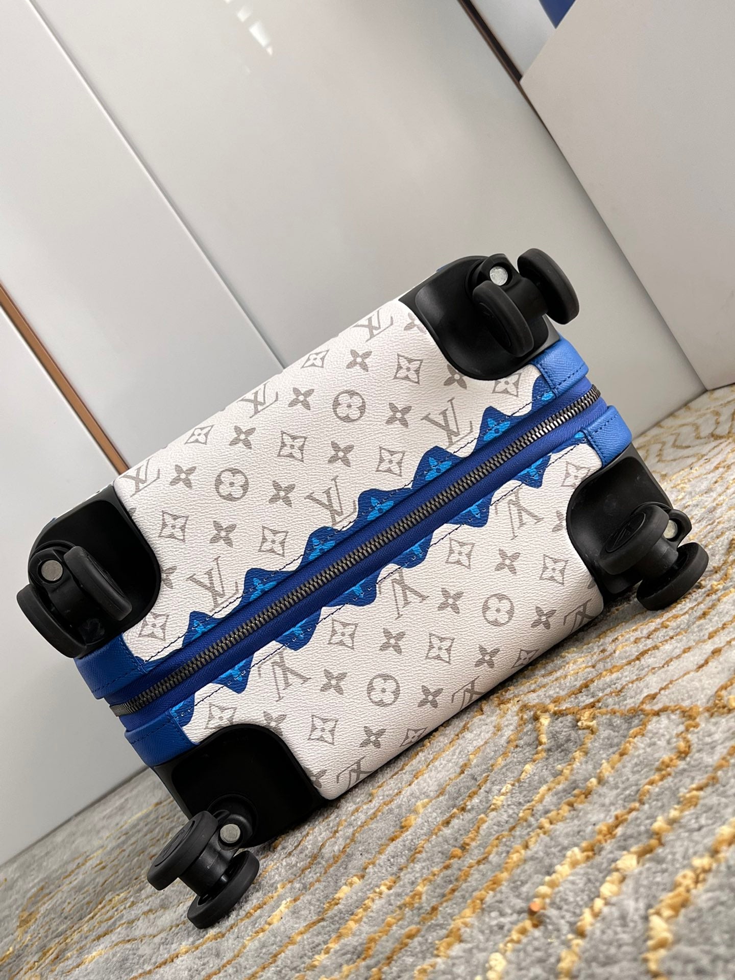 LuxluxHouse Best Quality Bags Luggage