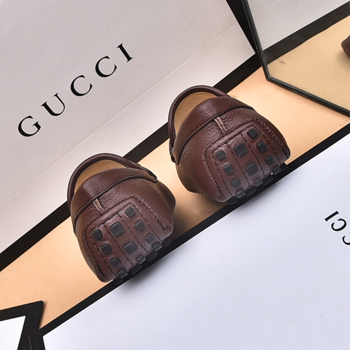 LuxluxHouse Best Quality Shoes Gucci